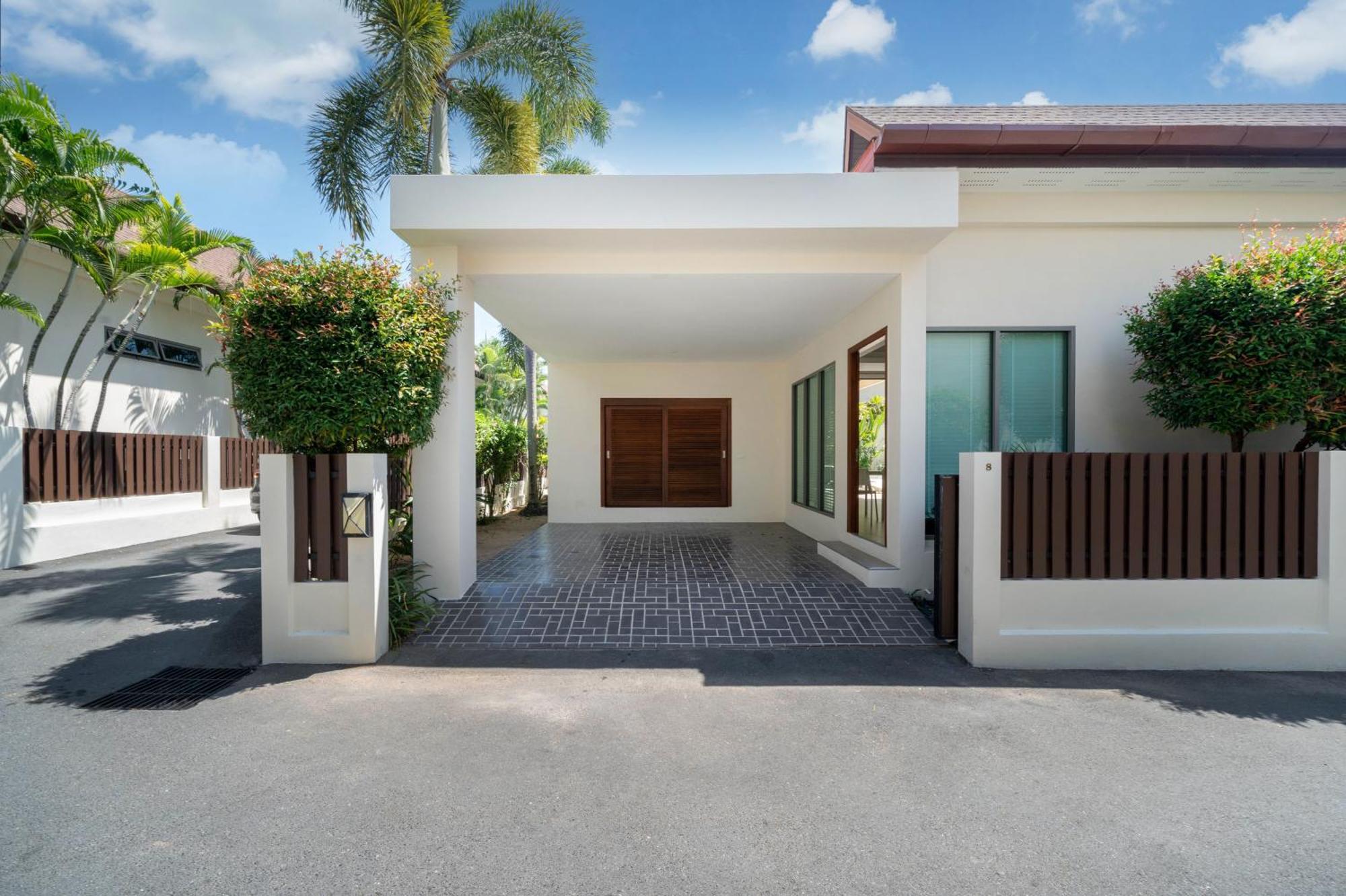Tropical 2br Pool Kate, Gated Residence, Near And Naiharn