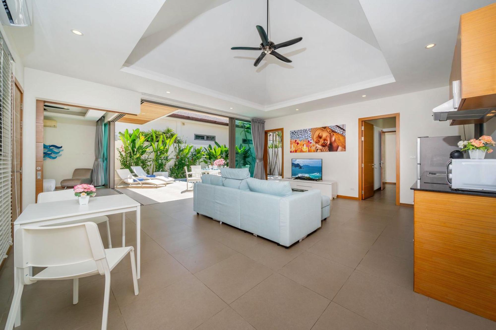 Tropical 2br Pool Kate, Gated Residence, Near And Naiharn