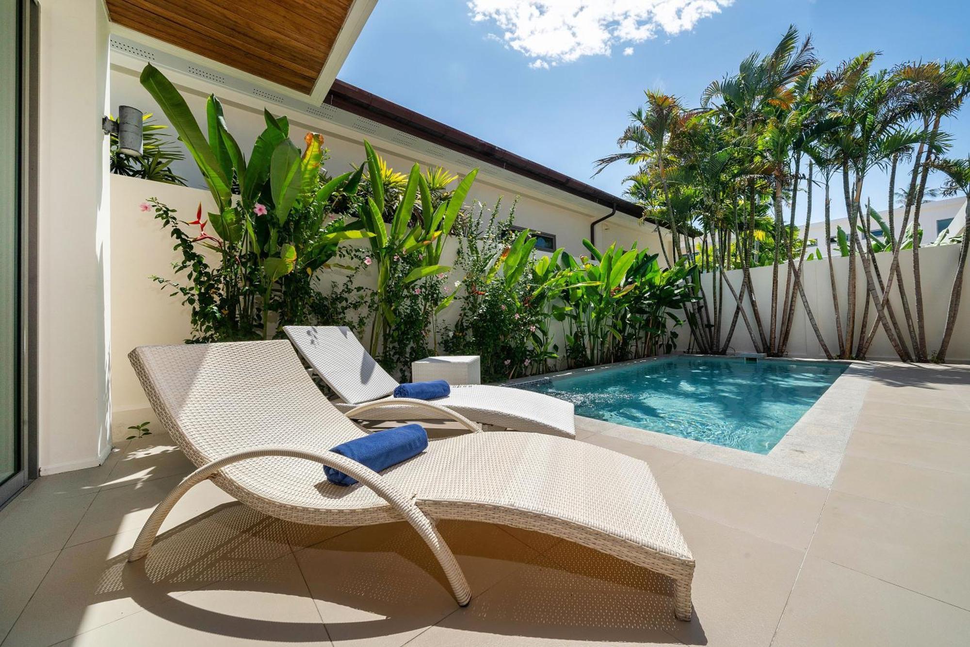 Tropical 2br Pool Kate, Gated Residence, Near And Naiharn Villa *