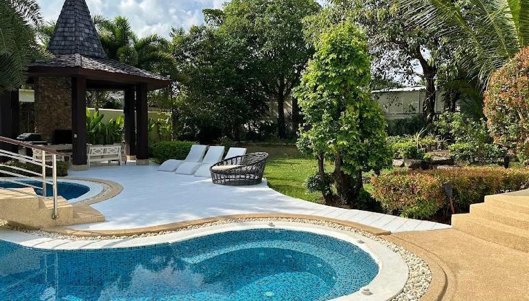 Botanica Luxury 4 Bedrooms Villa