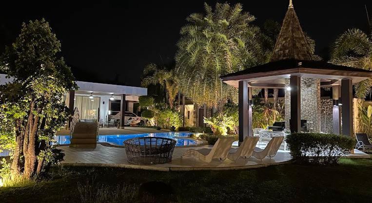 Botanica Luxury 4 Bedrooms Villa Ban Phru Champa