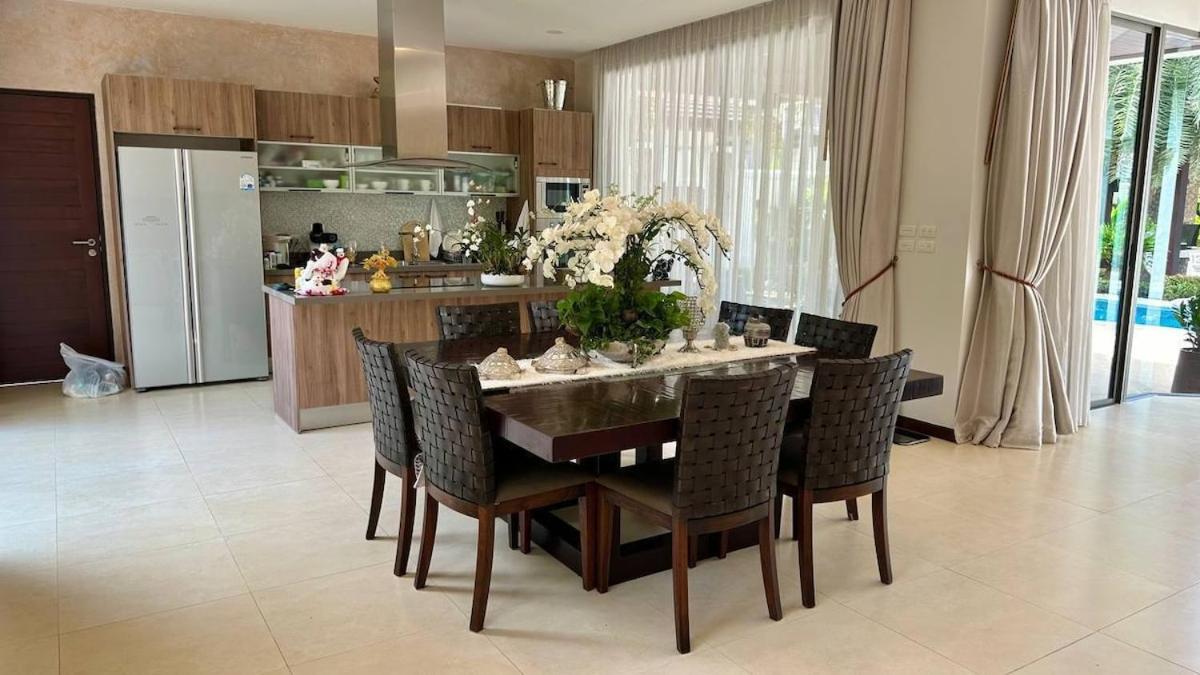 Villa Botanica Luxury 4 Bedrooms