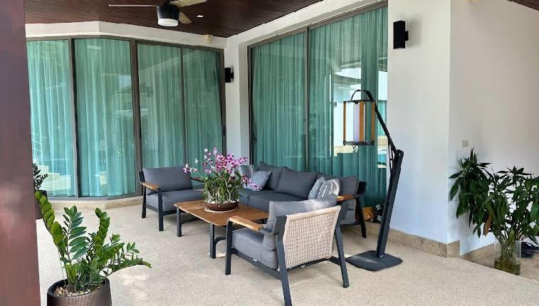 Botanica Luxury 4 Bedrooms *