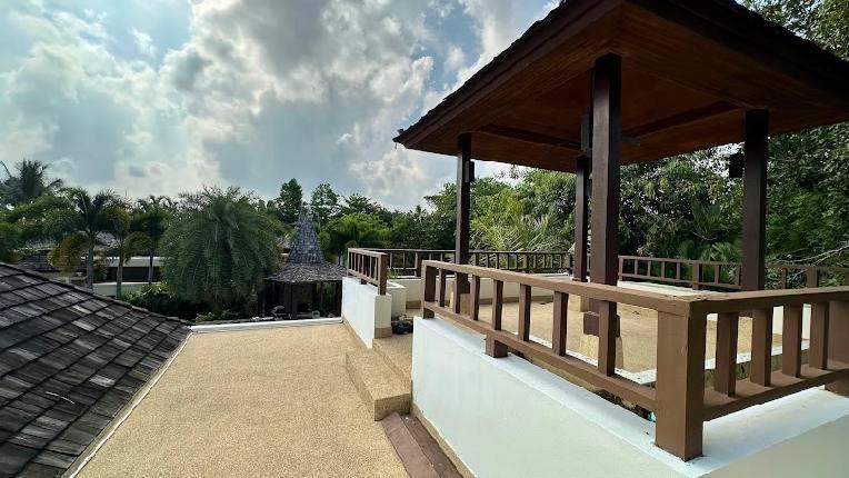 Botanica Luxury 4 Bedrooms * Ban Phru Champa
