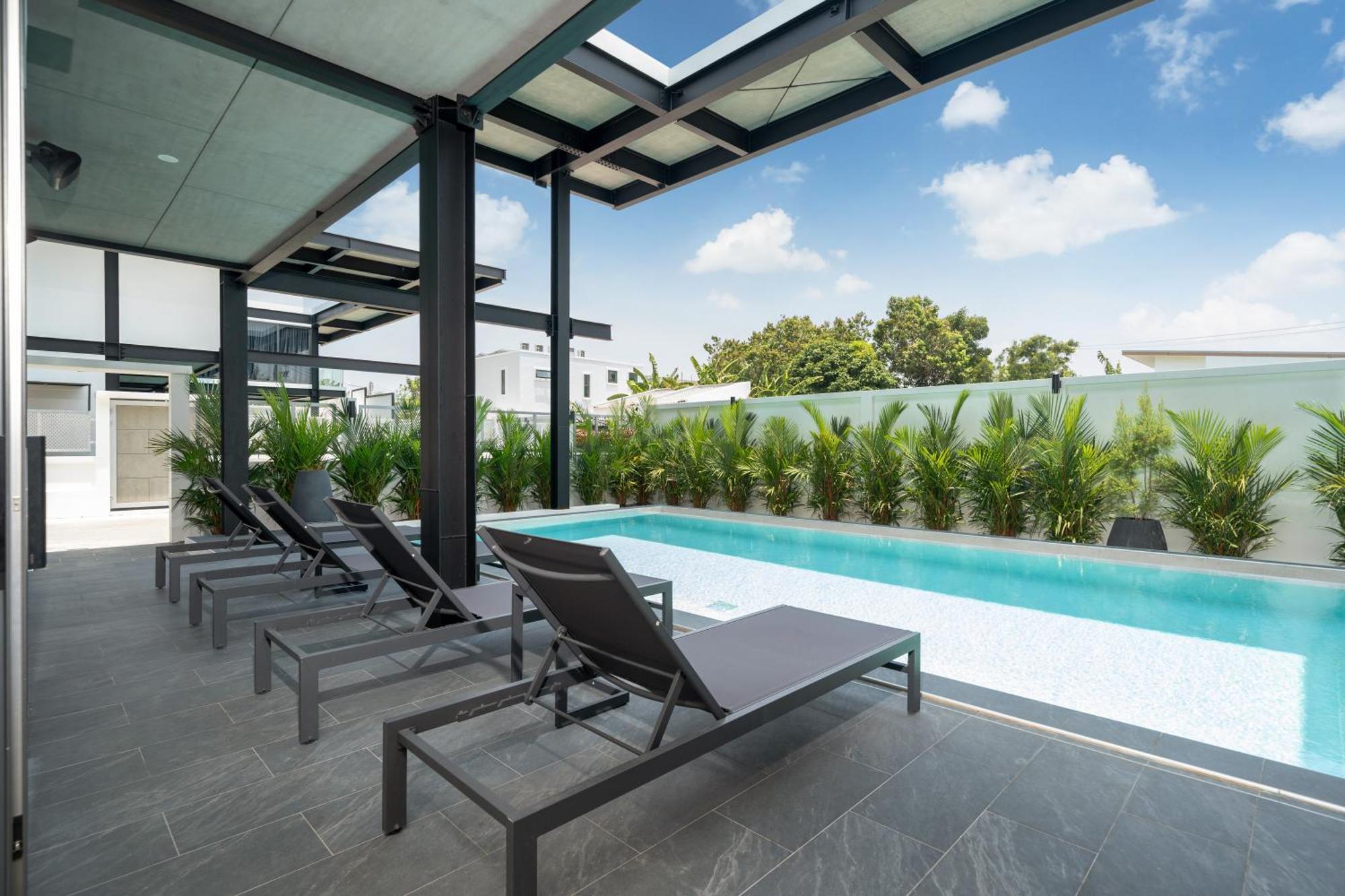 Innovative 4br Sunset Garden 1 With Oxygen Pool Ban Saiyuan