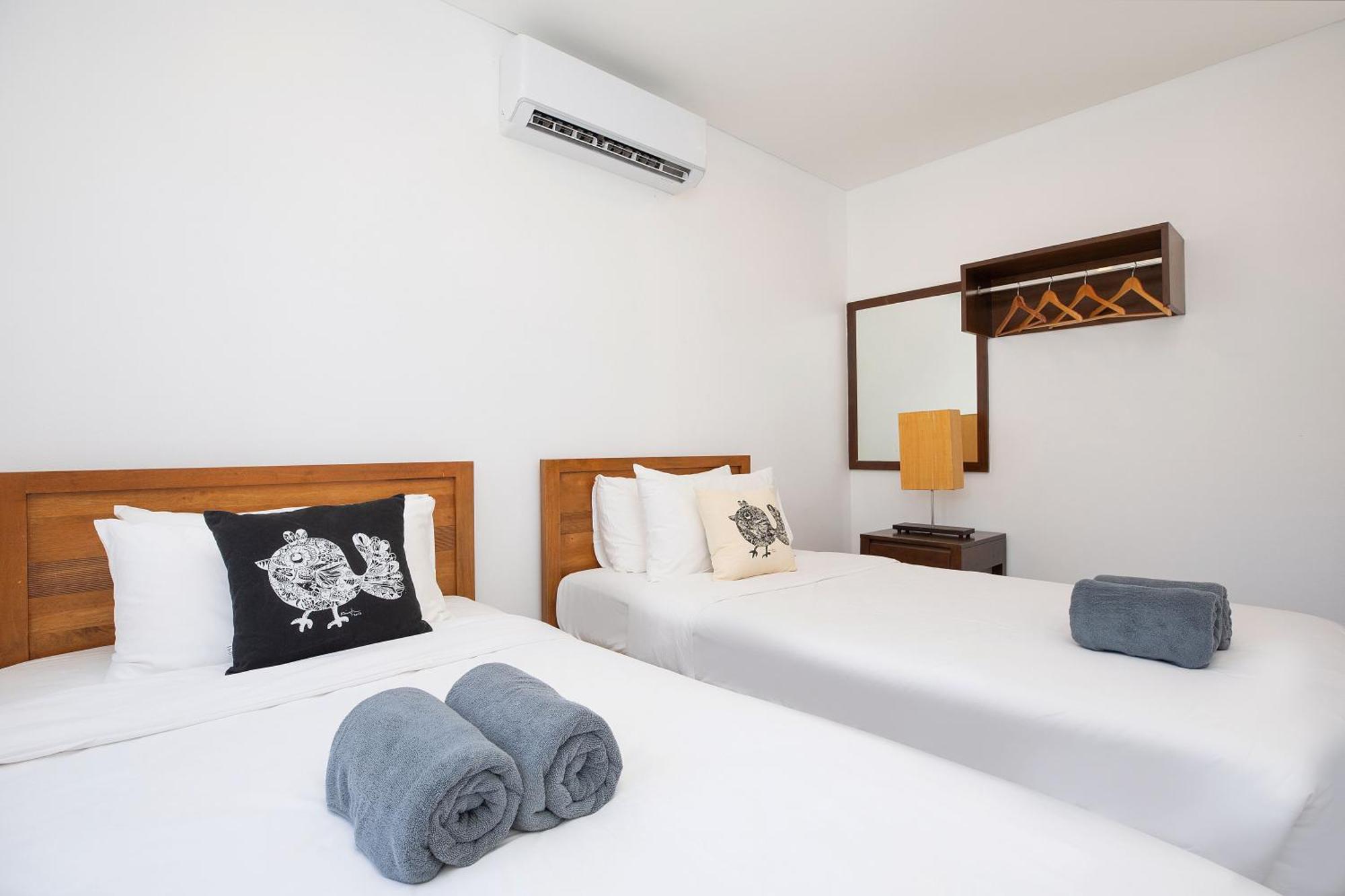 Villa 2 Storey Pool Access Argent 7 Next Mission Hills Golf, Just 15 Min Drive From Nai Yang And Nai Thon Beaches *