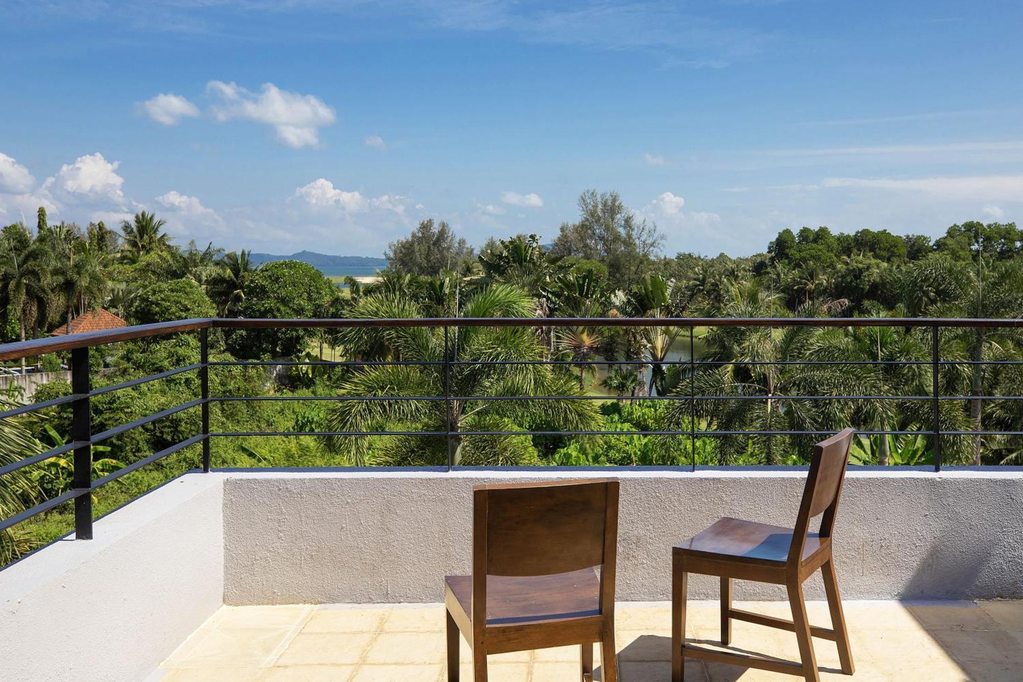 2 Storey Pool Access Argent 7 Next Mission Hills Golf, Just 15 Min Drive From Nai Yang And Nai Thon Beaches Villa