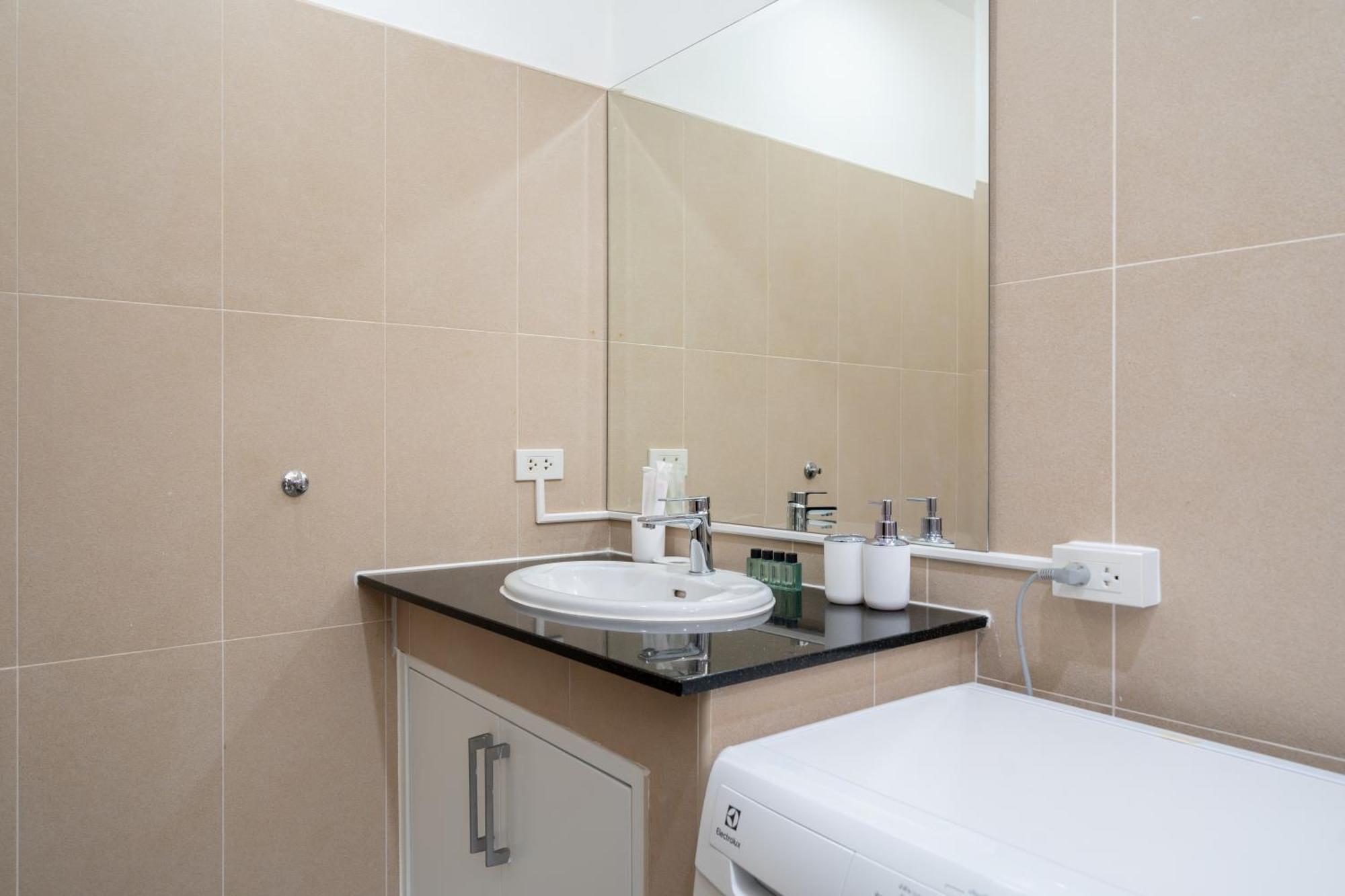 Brand New 3 Bedroom Pool 18 * Ban Saiyuan