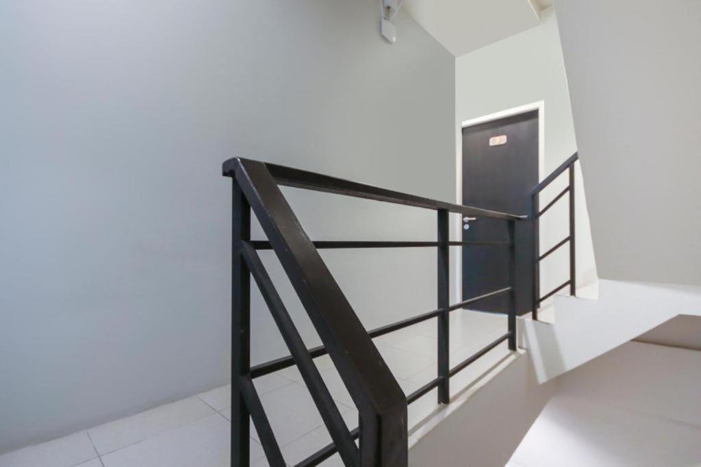 Oyo 1162 Place Hotel Chalong