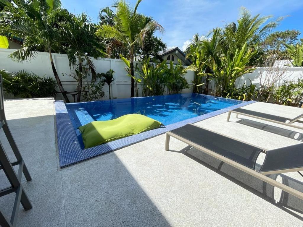 Landmark 2 - 3 Bedroom Rawai Phuket Villa Ban Saiyuan