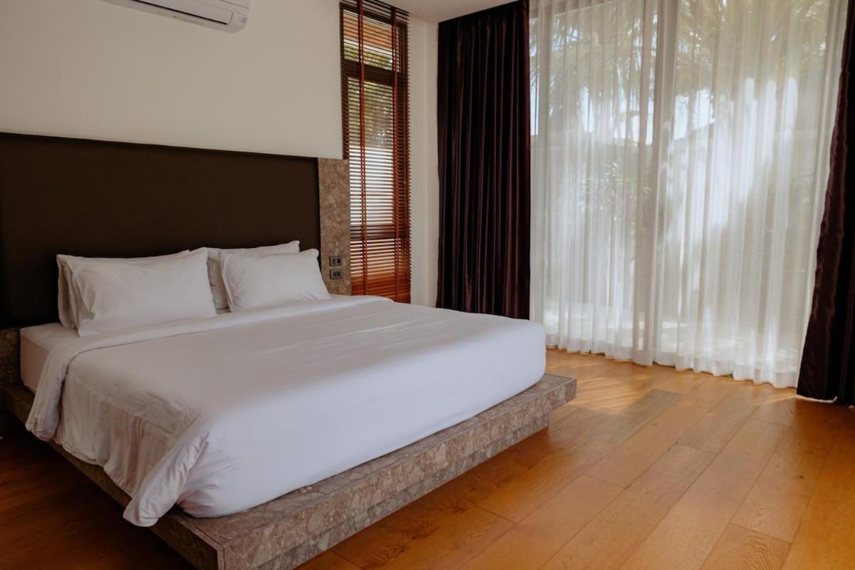 Landmark 2 - 3 Bedroom Rawai Phuket Ban Saiyuan