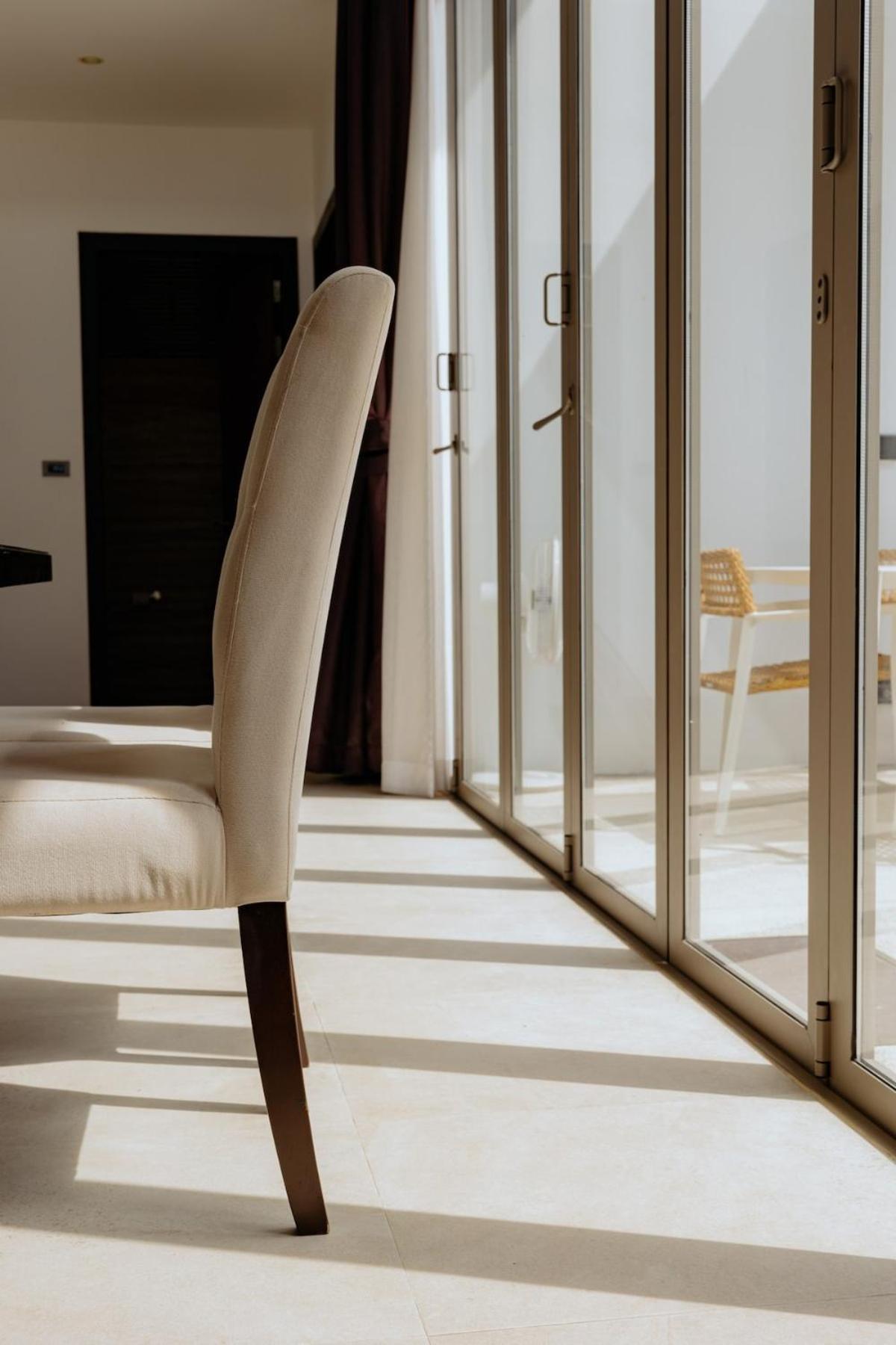 Landmark 2 - 3 Bedroom Rawai Phuket Villa *