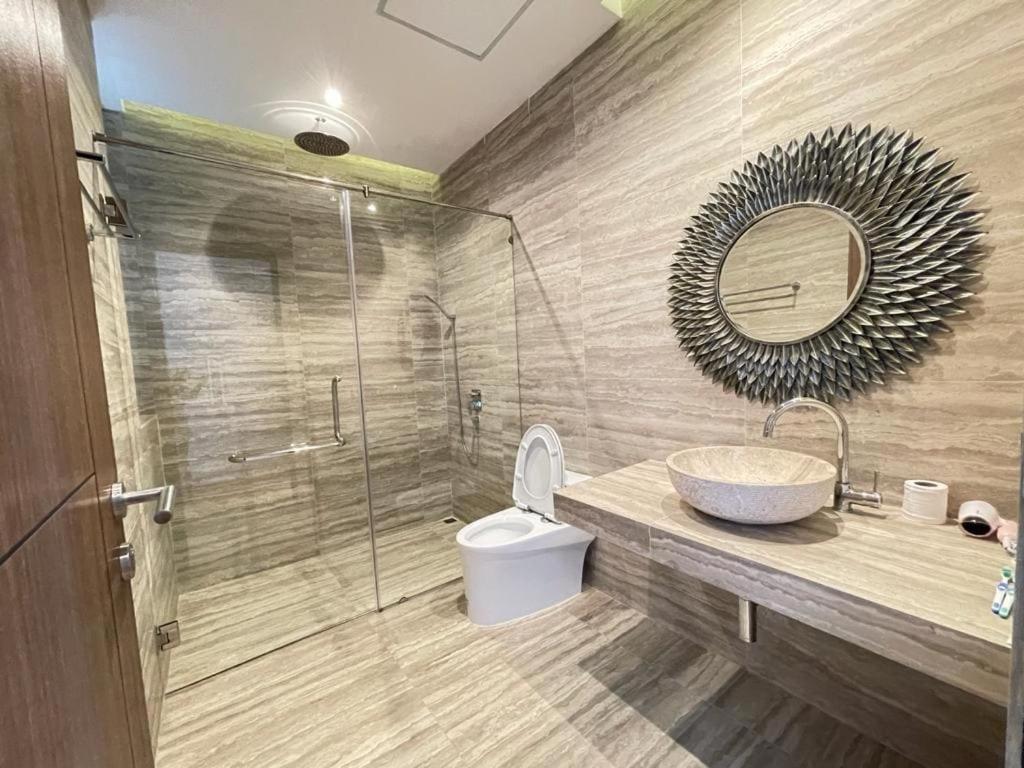 Landmark 2 - 3 Bedroom Rawai Phuket Villa Ban Saiyuan