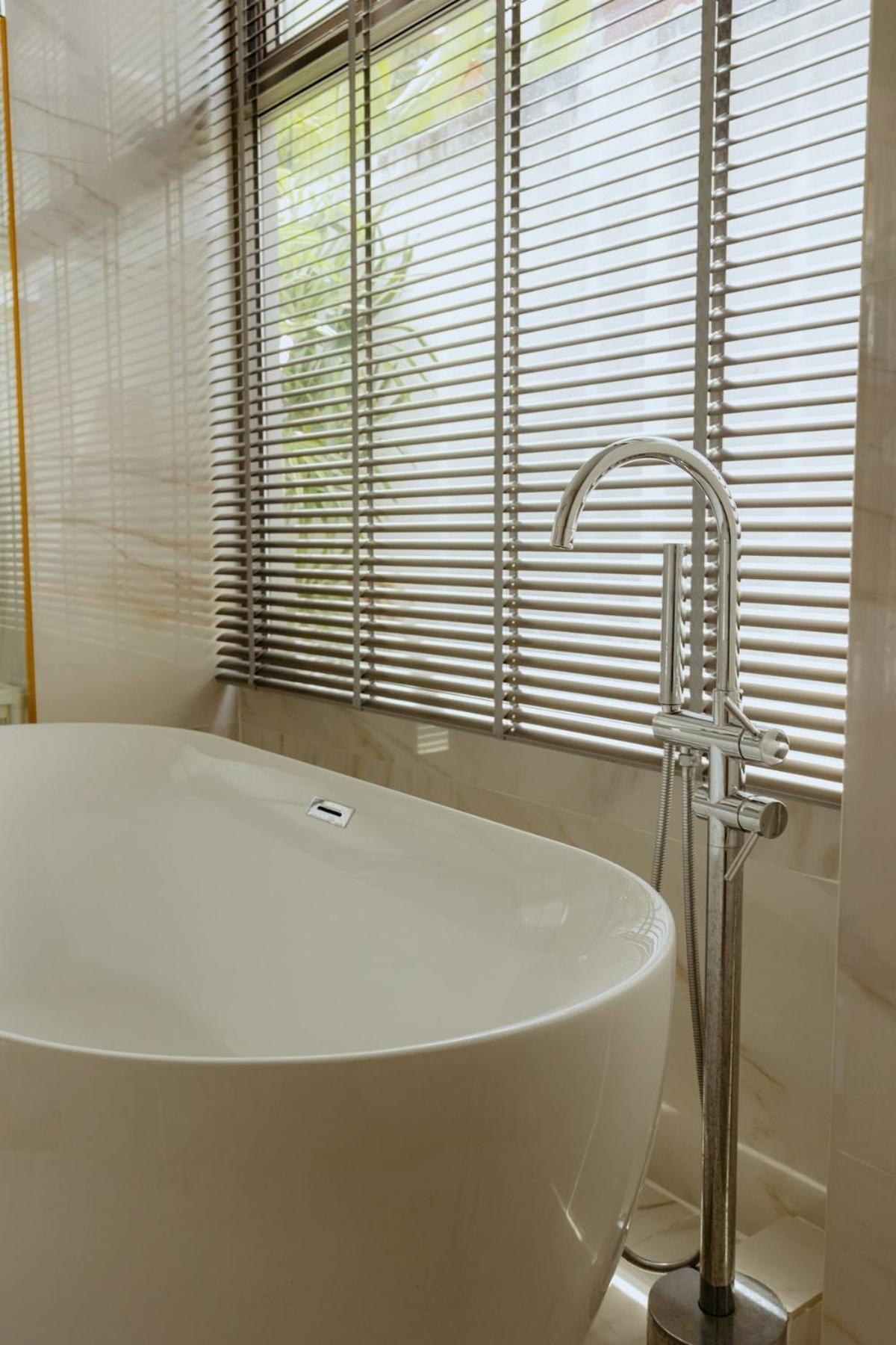 Villa Landmark 2 - 3 Bedroom Rawai Phuket Ban Saiyuan