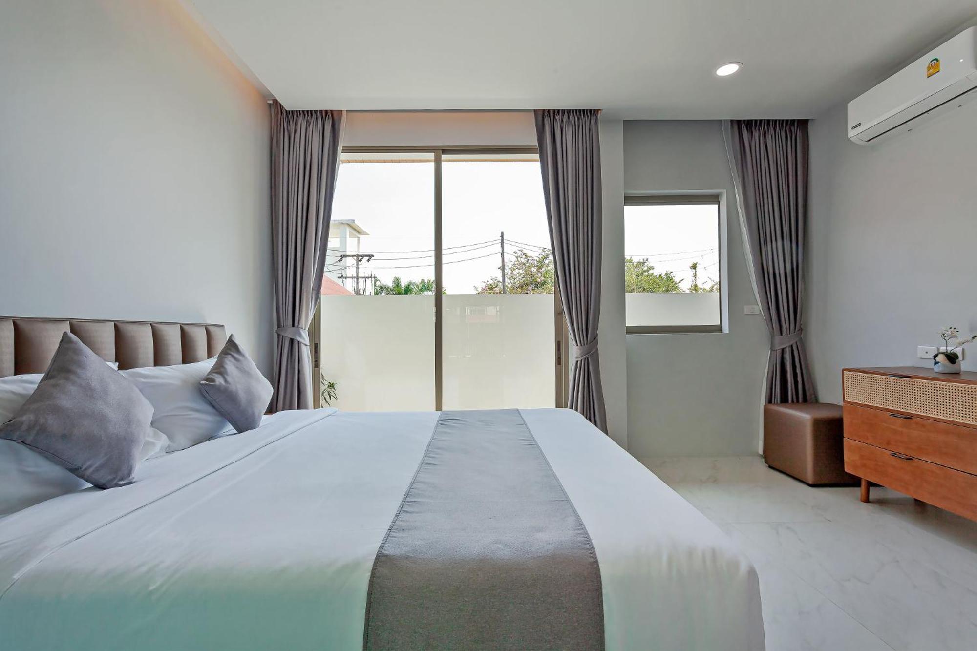 Classic Modern Pool Rawai 3br *