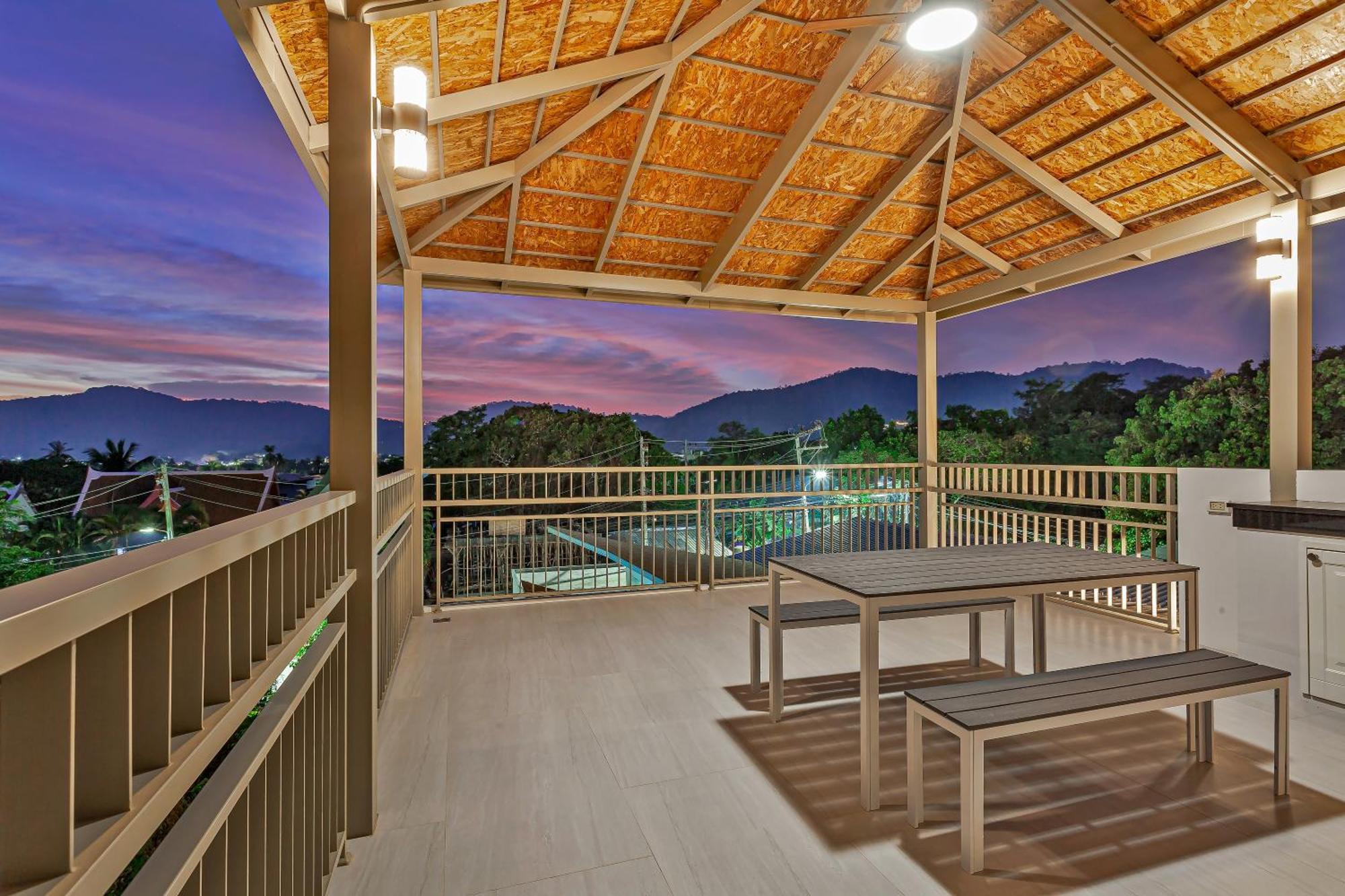 Classic Modern Pool Rawai 3br Villa *