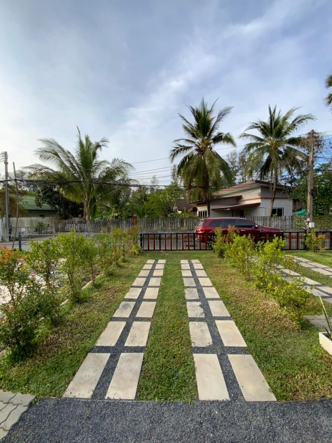 Veeyava House Bangtao Ban Lum Fuang