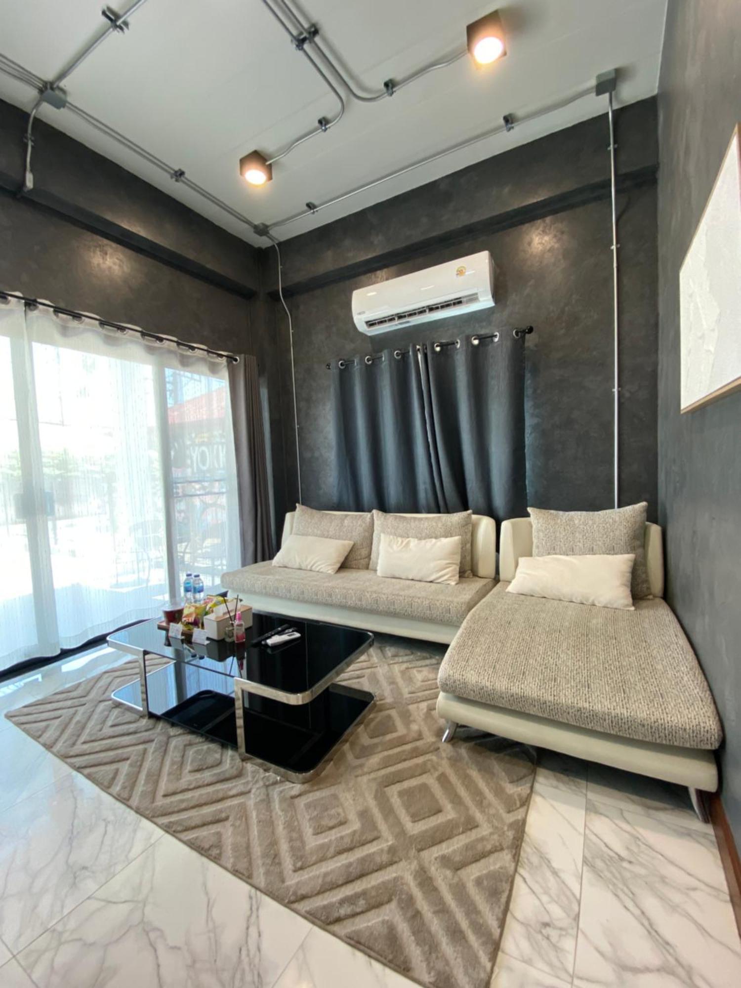 Ta-iad Villa Ban Suan (Phuket)