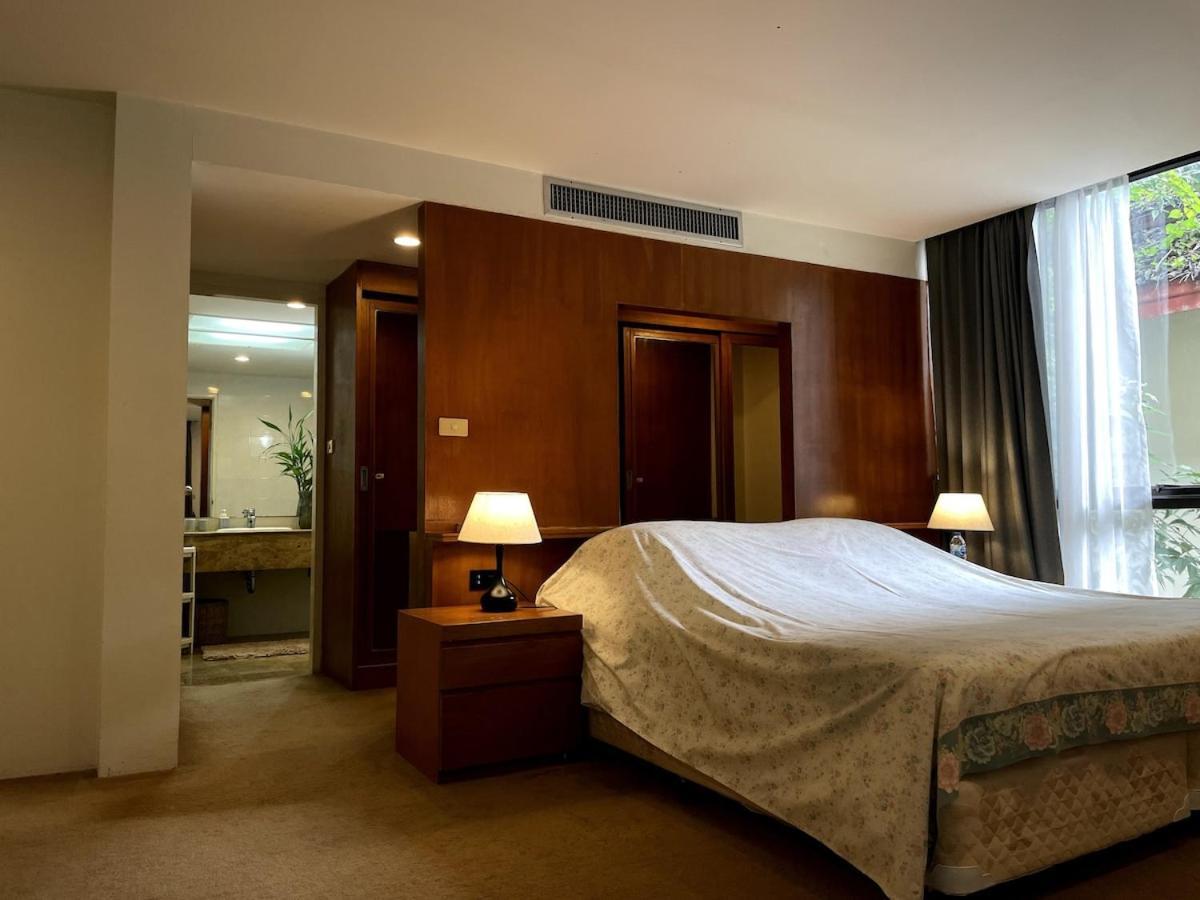 3-bed House With Private Apartment