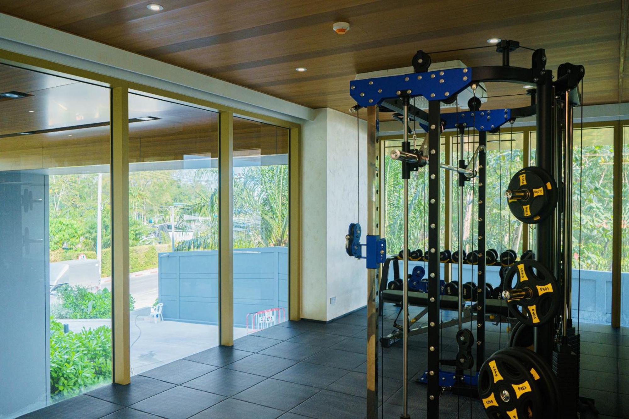 Laguna Beachside Residences Apartamens, Walking Distance To The Sea *