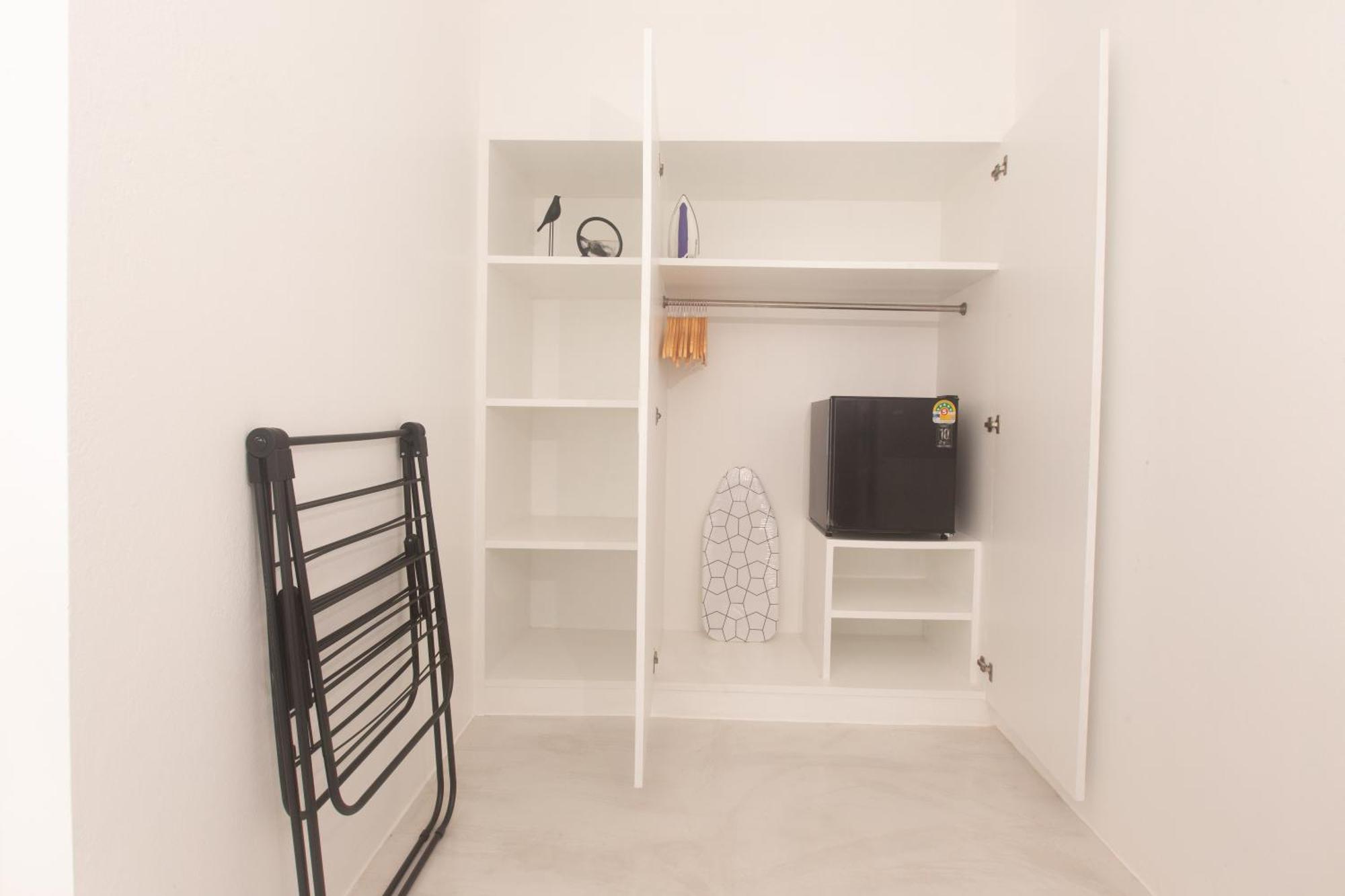 Place Aparthotel