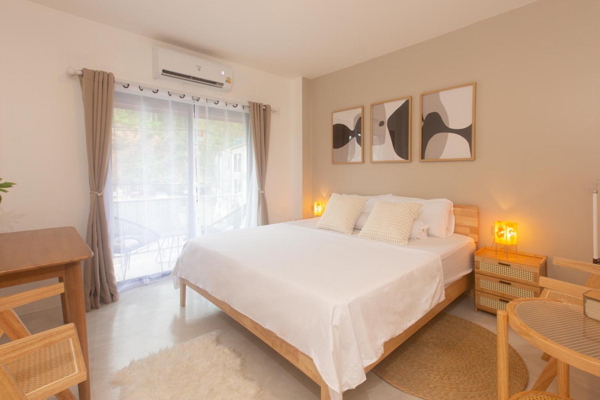 Place Aparthotel Kata Beach (Phuket)