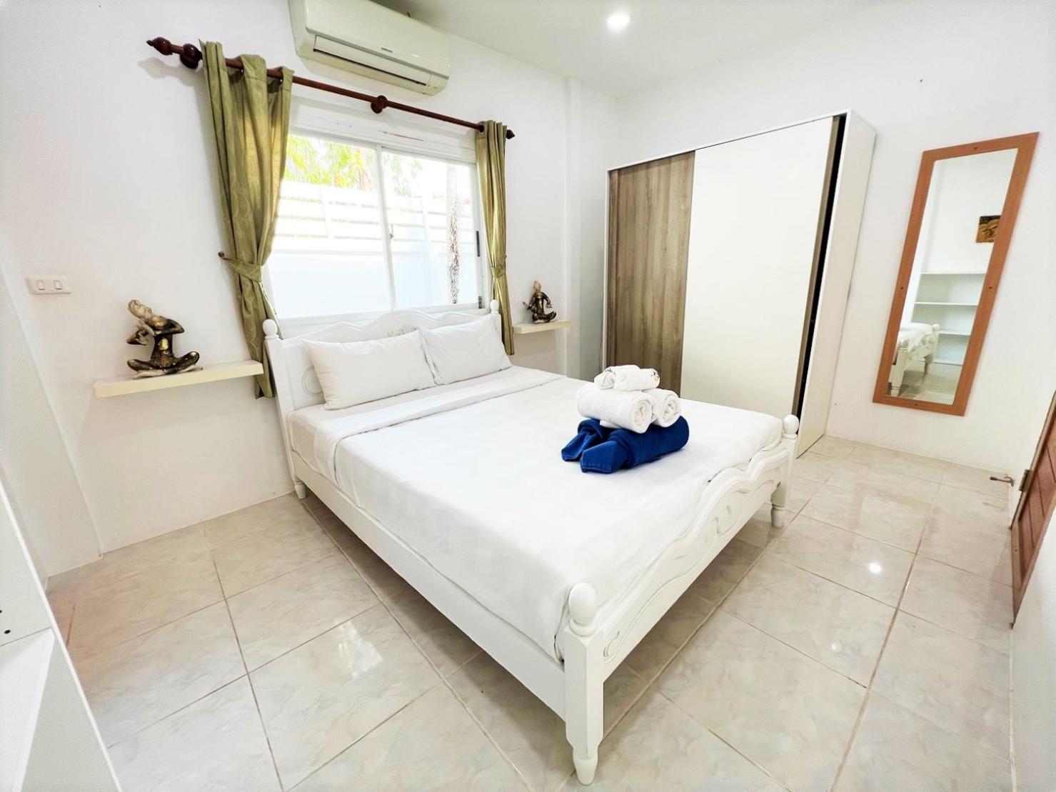 Jasmine Pool In Nai Harn Villa Rawai