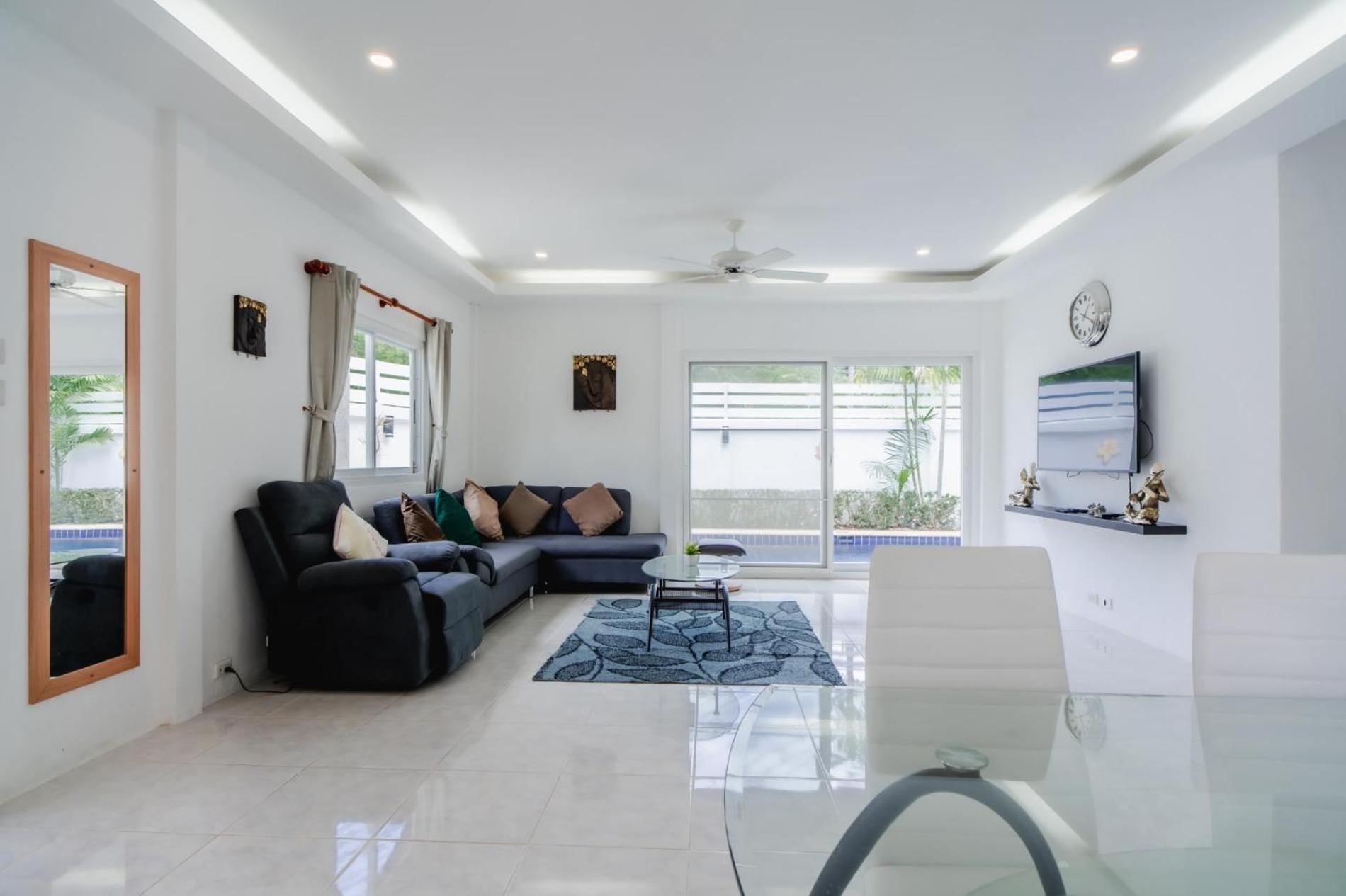 Jasmine Pool In Nai Harn Villa *