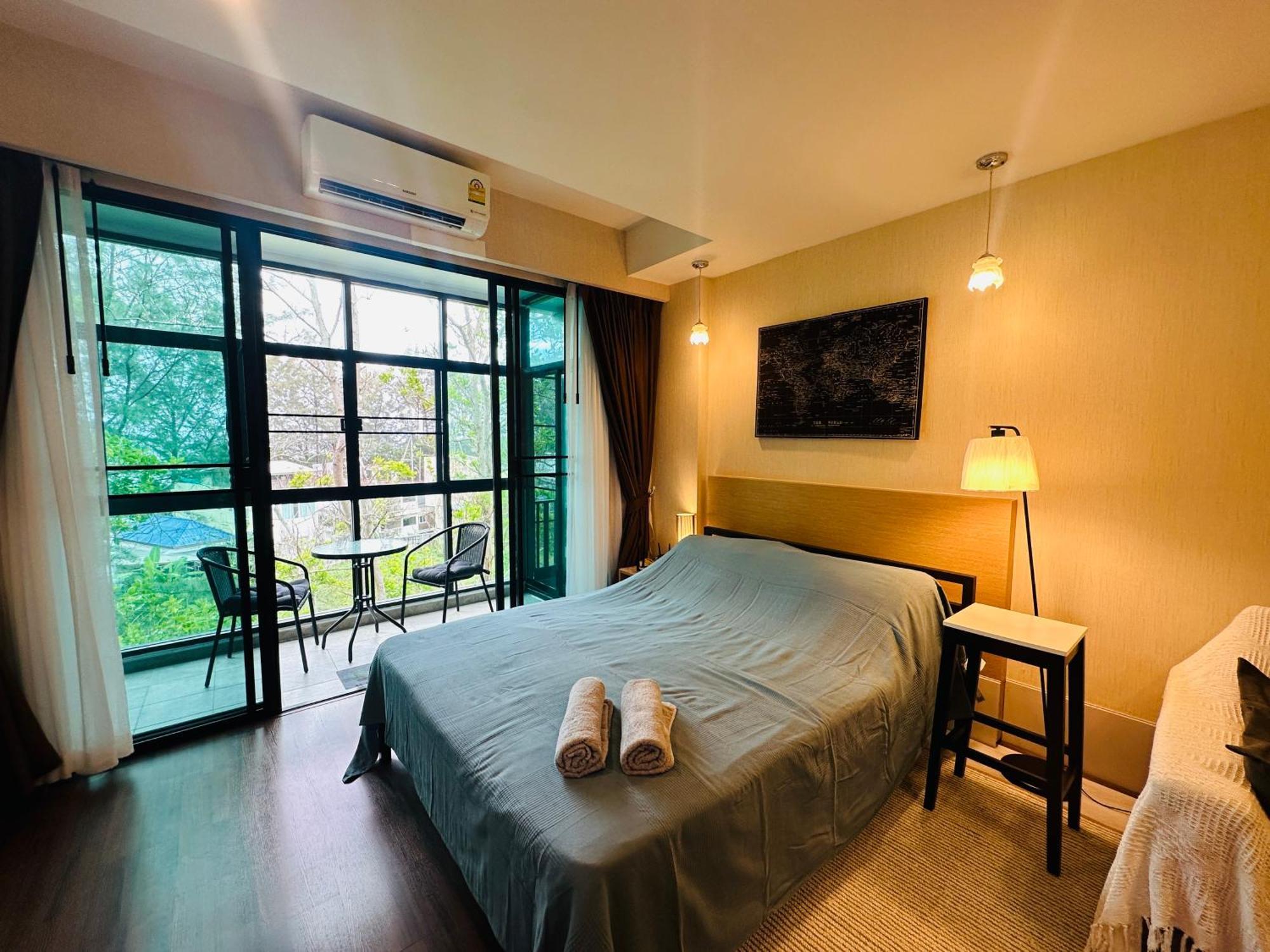 Brand C411 * Nai Thon Beach