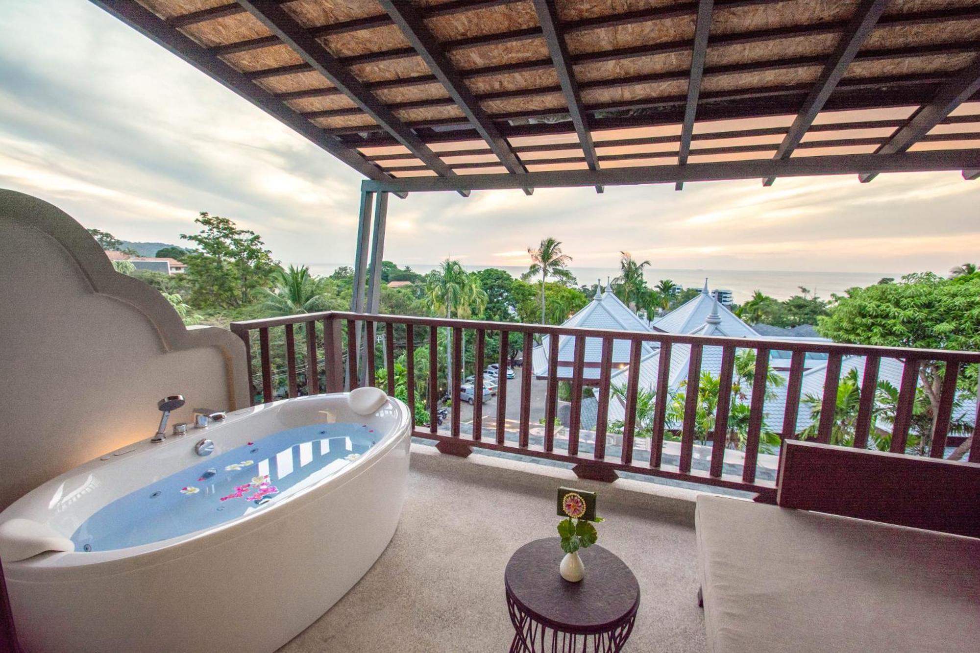 Andaman Cannacia & - Sha Extra