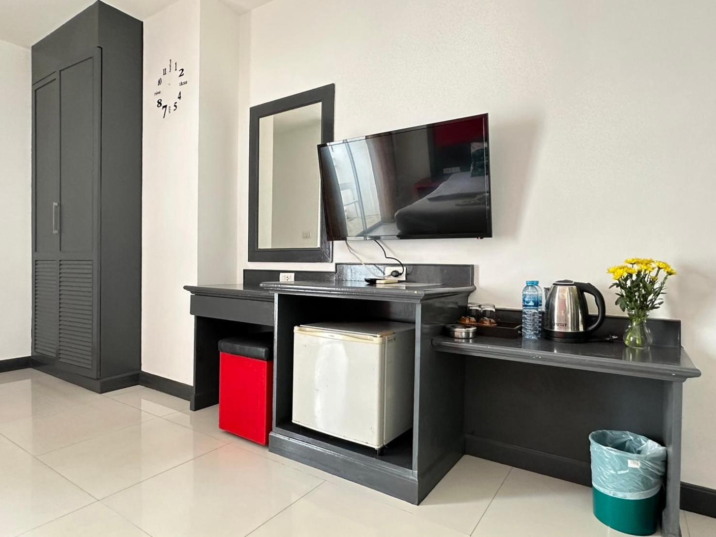Baya Phuket Hotel 3*
