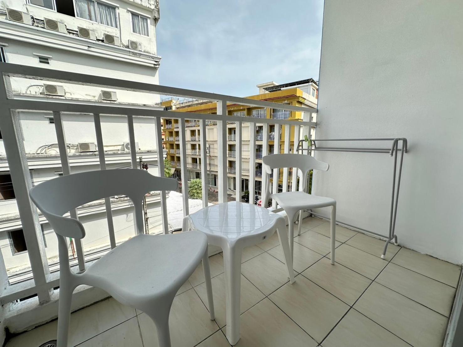 Hotel Baya Phuket 3*