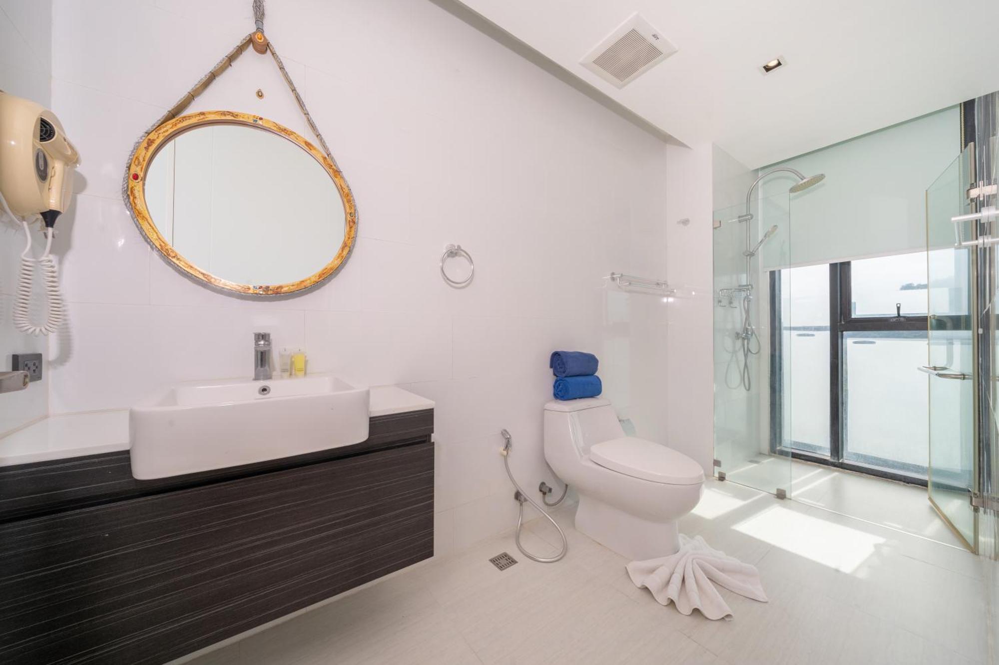 Airy 1br Viva A602 With Sea & Mountain Views * Patong