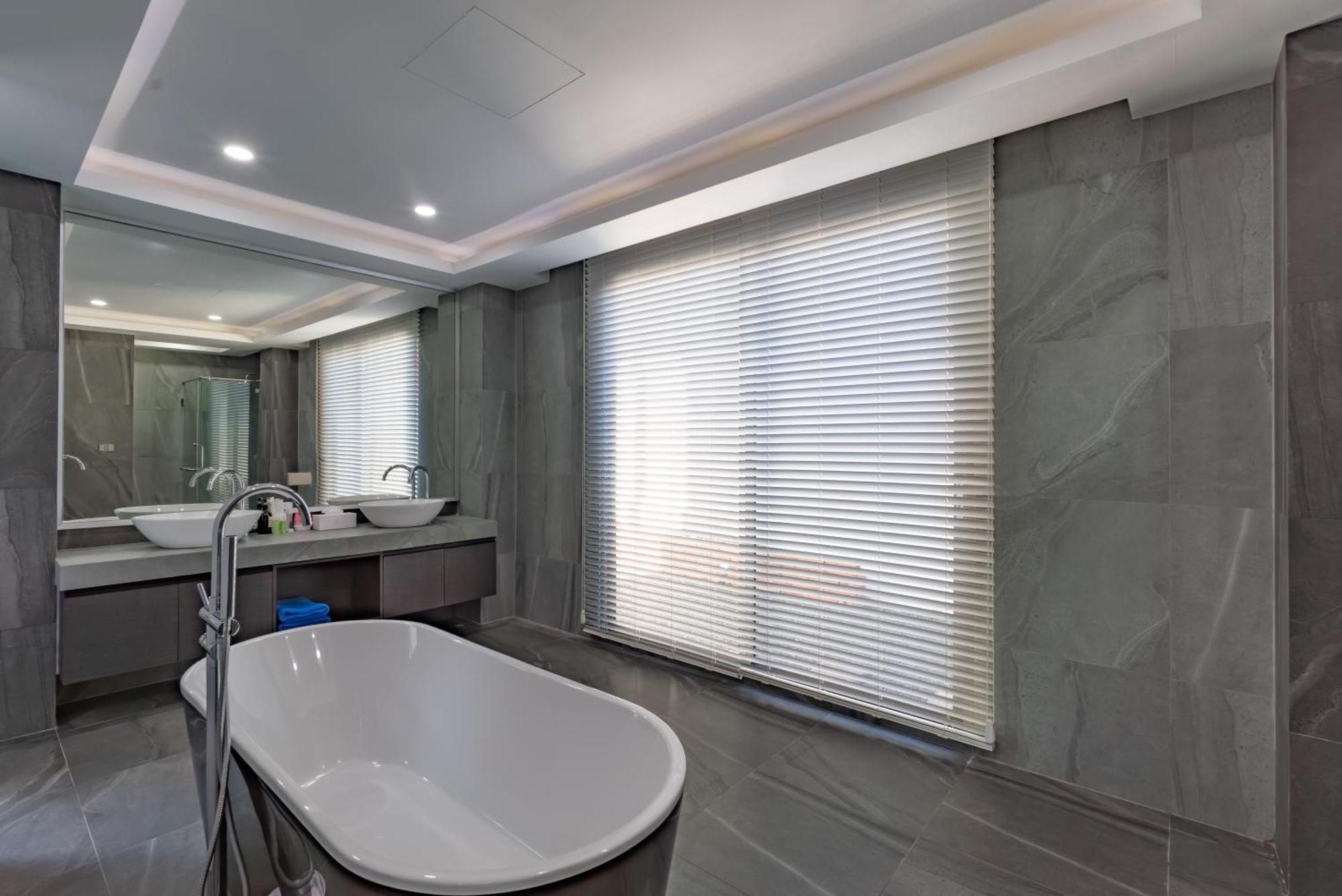 Luxury Seaview 6br - Shine
