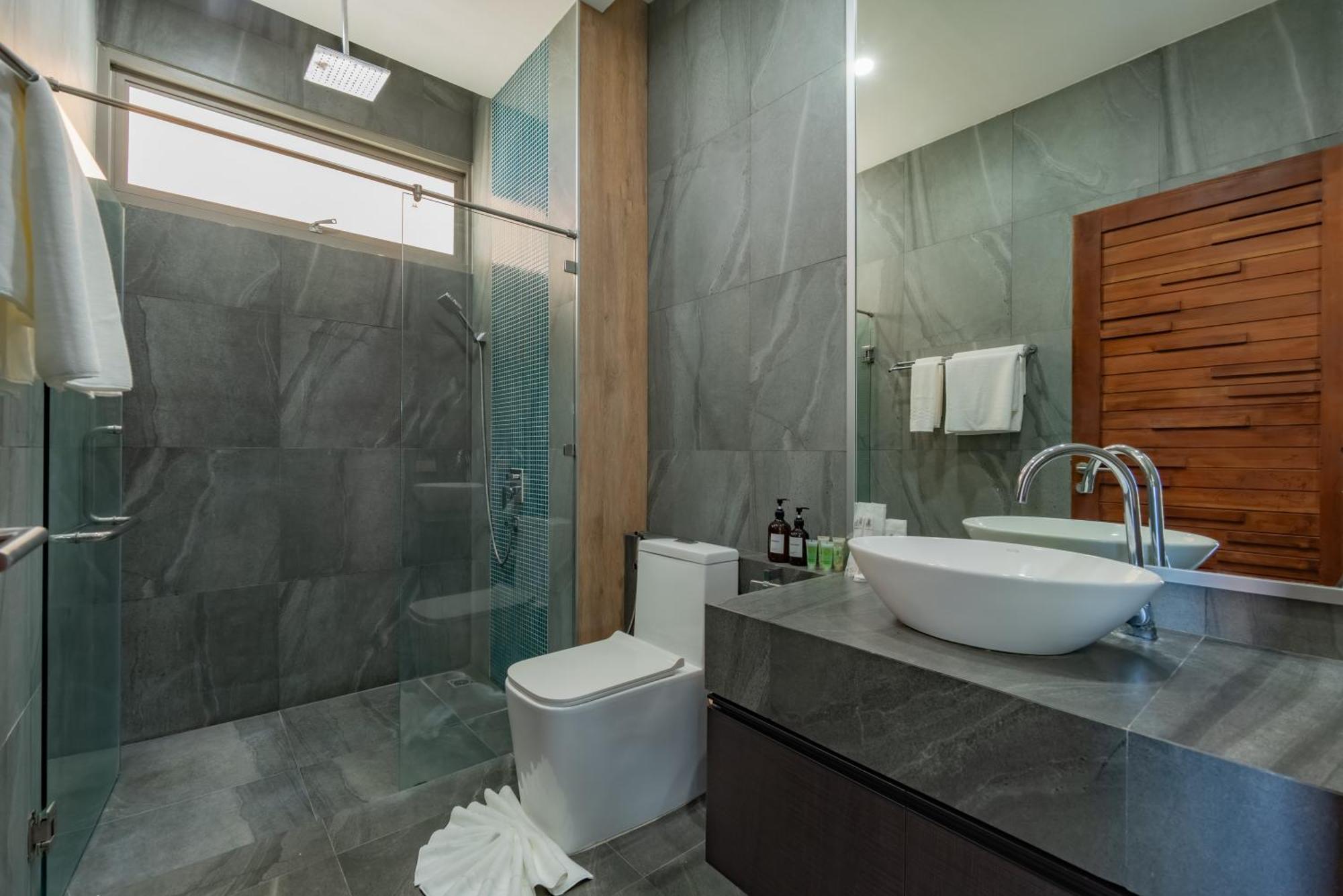 Luxury Seaview 6br - Shine