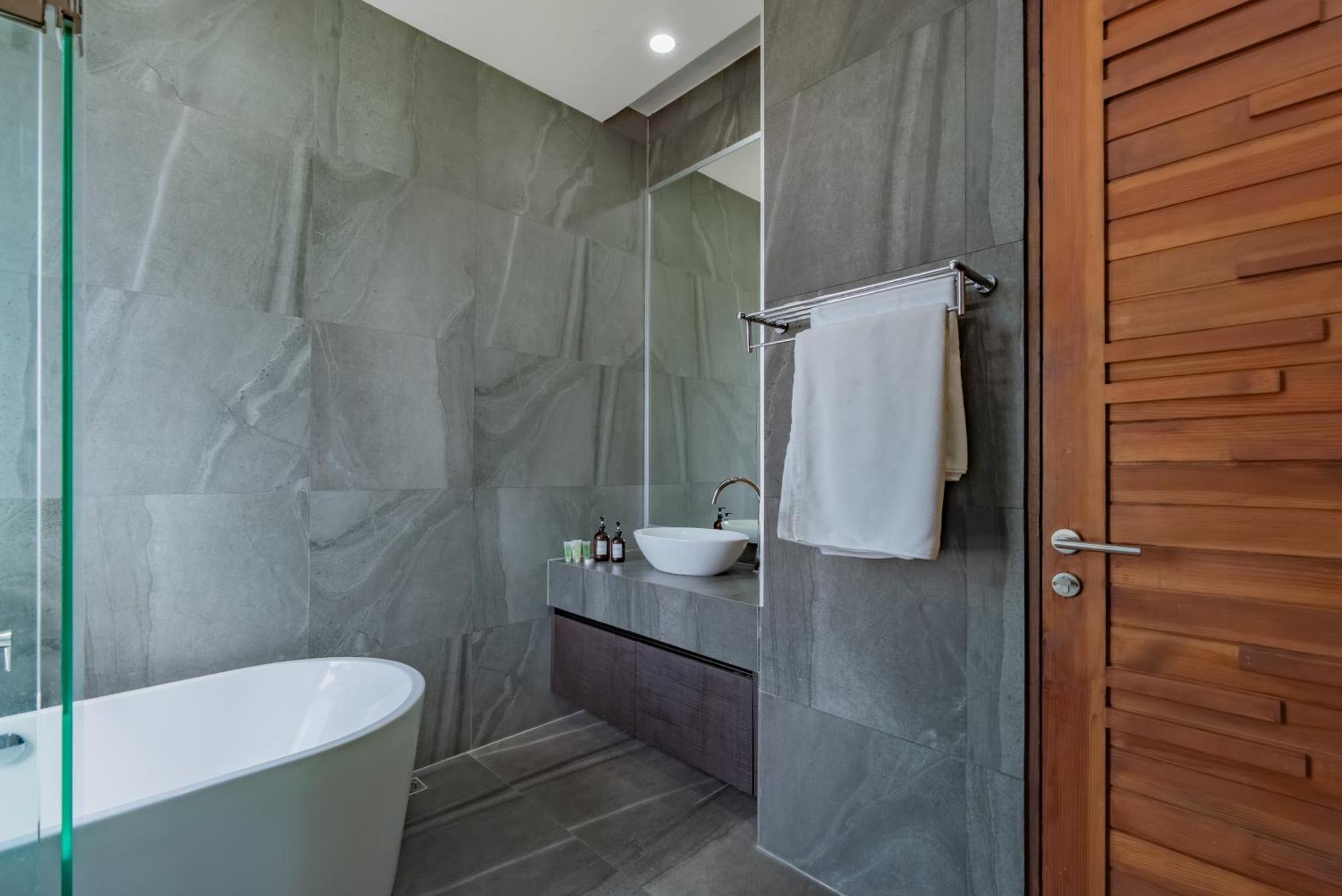 Luxury Seaview 6br - Shine Villa