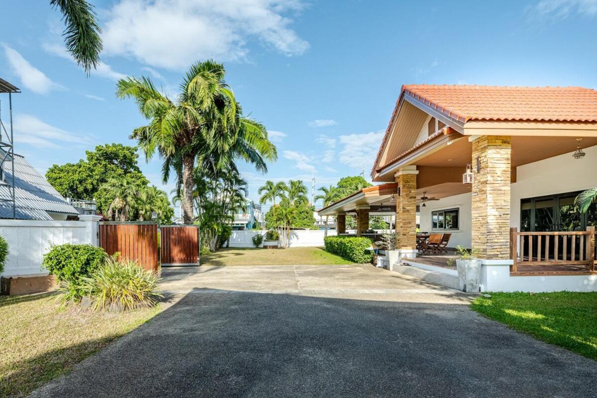 Lantern Private Pool Villa Ban Klang (Phuket)
