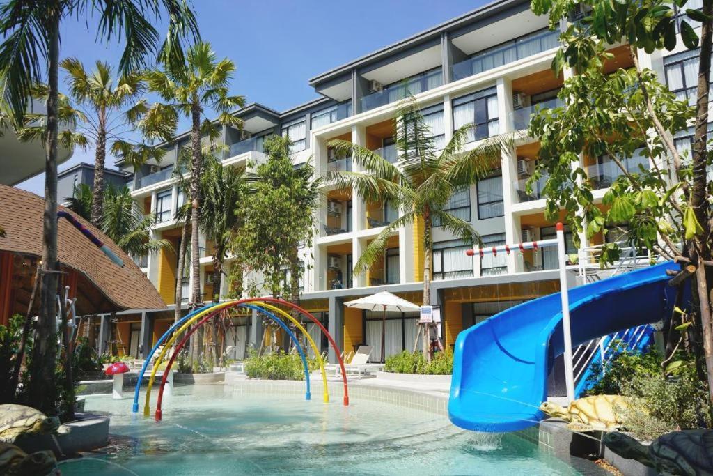 Luxury In Wyndham Garden, On Apartment Nai Thon Beach
