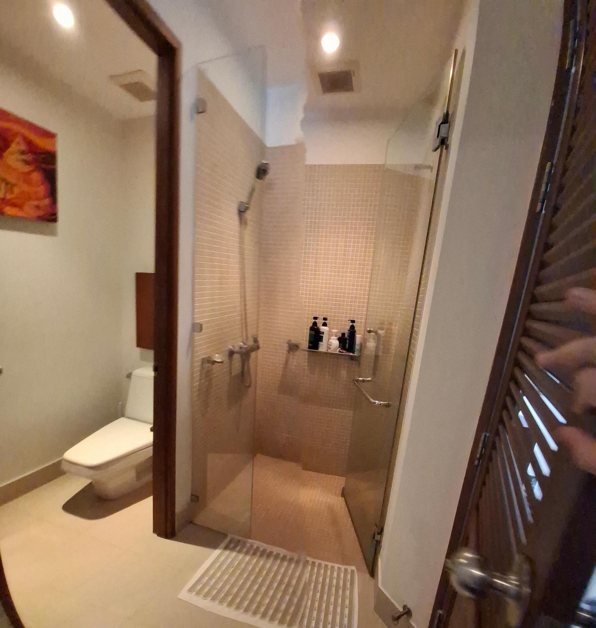 One Bed Apartment *