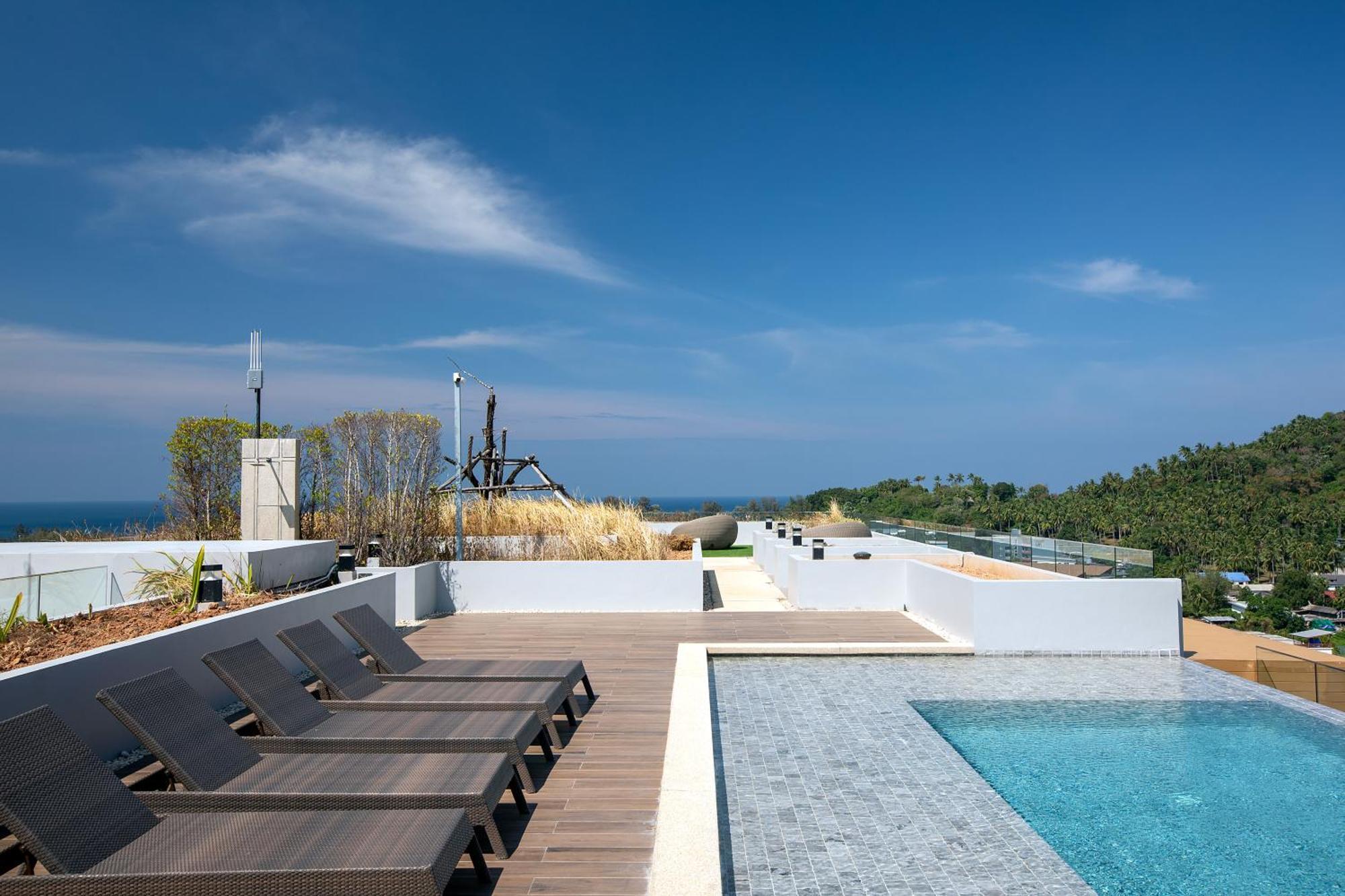 1bdr Seaview Near Surin