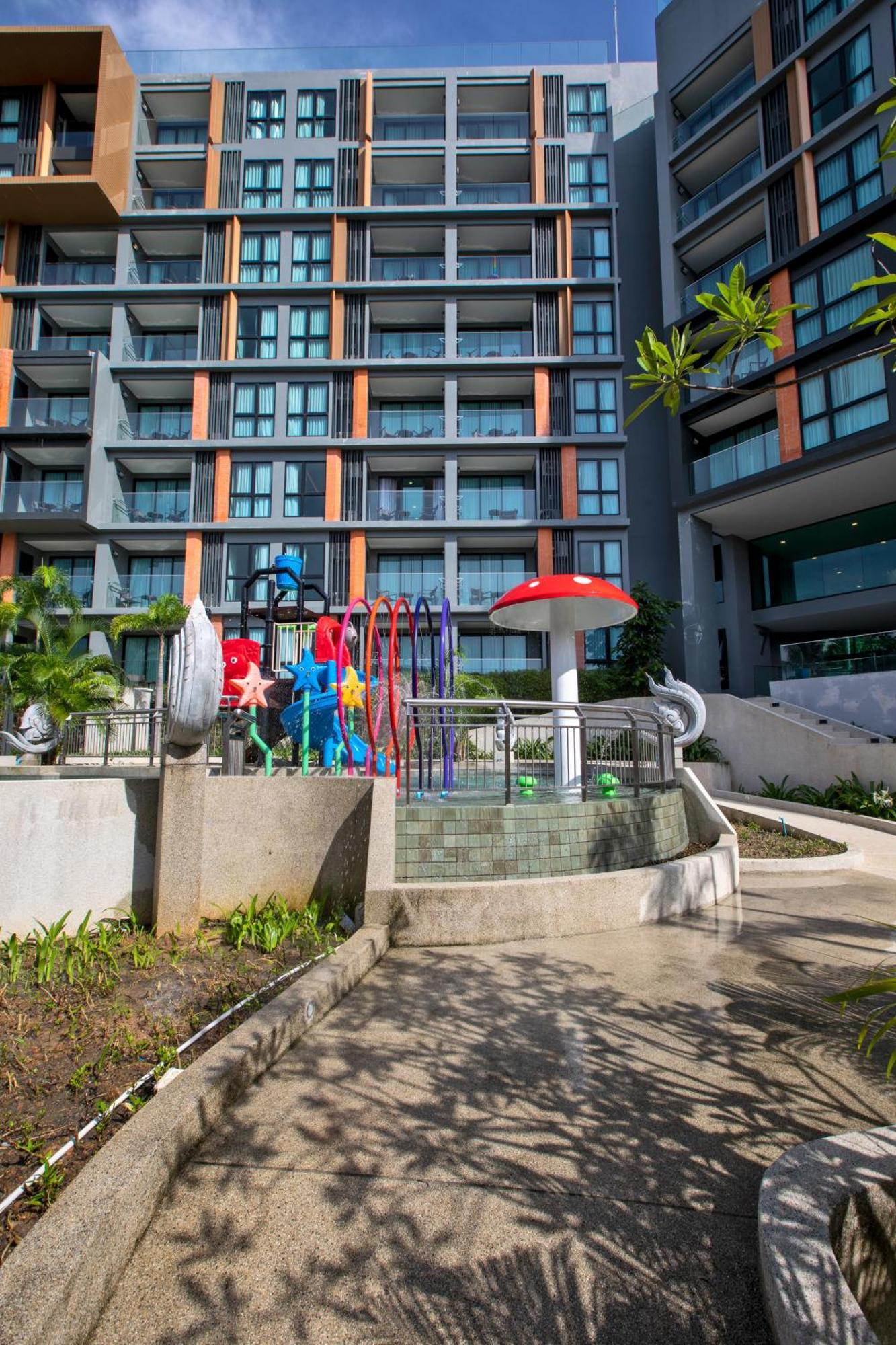 1bdr Seaview Near Surin *