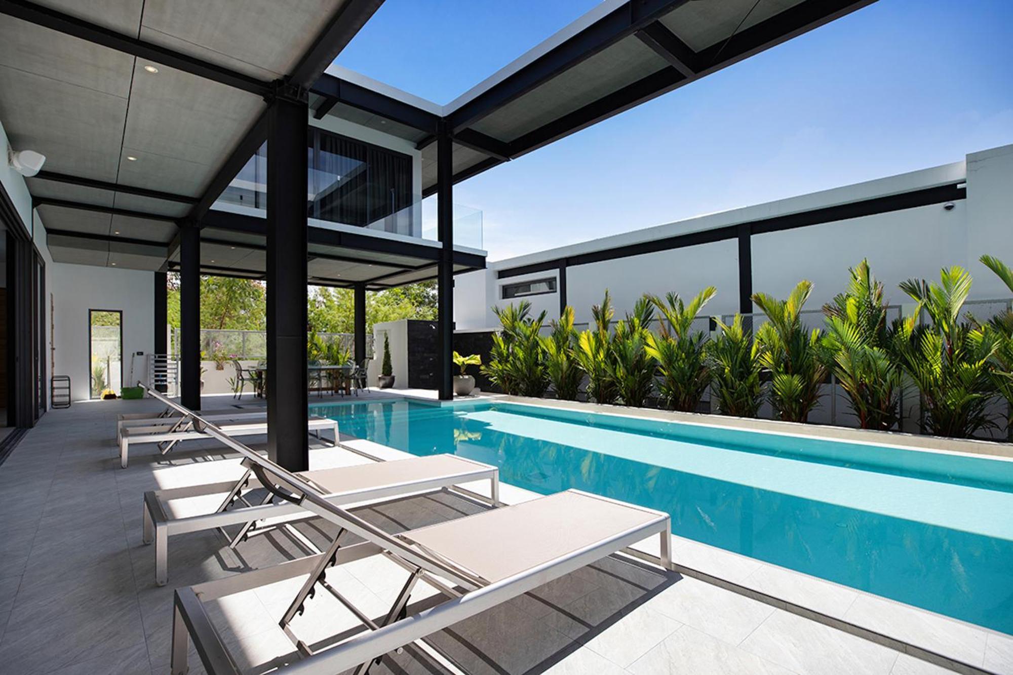 2-storey Sunset Garden 5 With 4br And Salt Water Pool