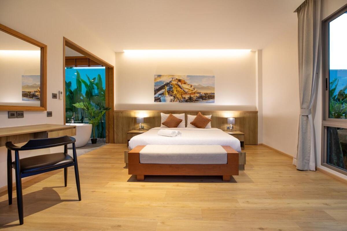 Luxury In Heart Of Bang Tao! Beam Villa