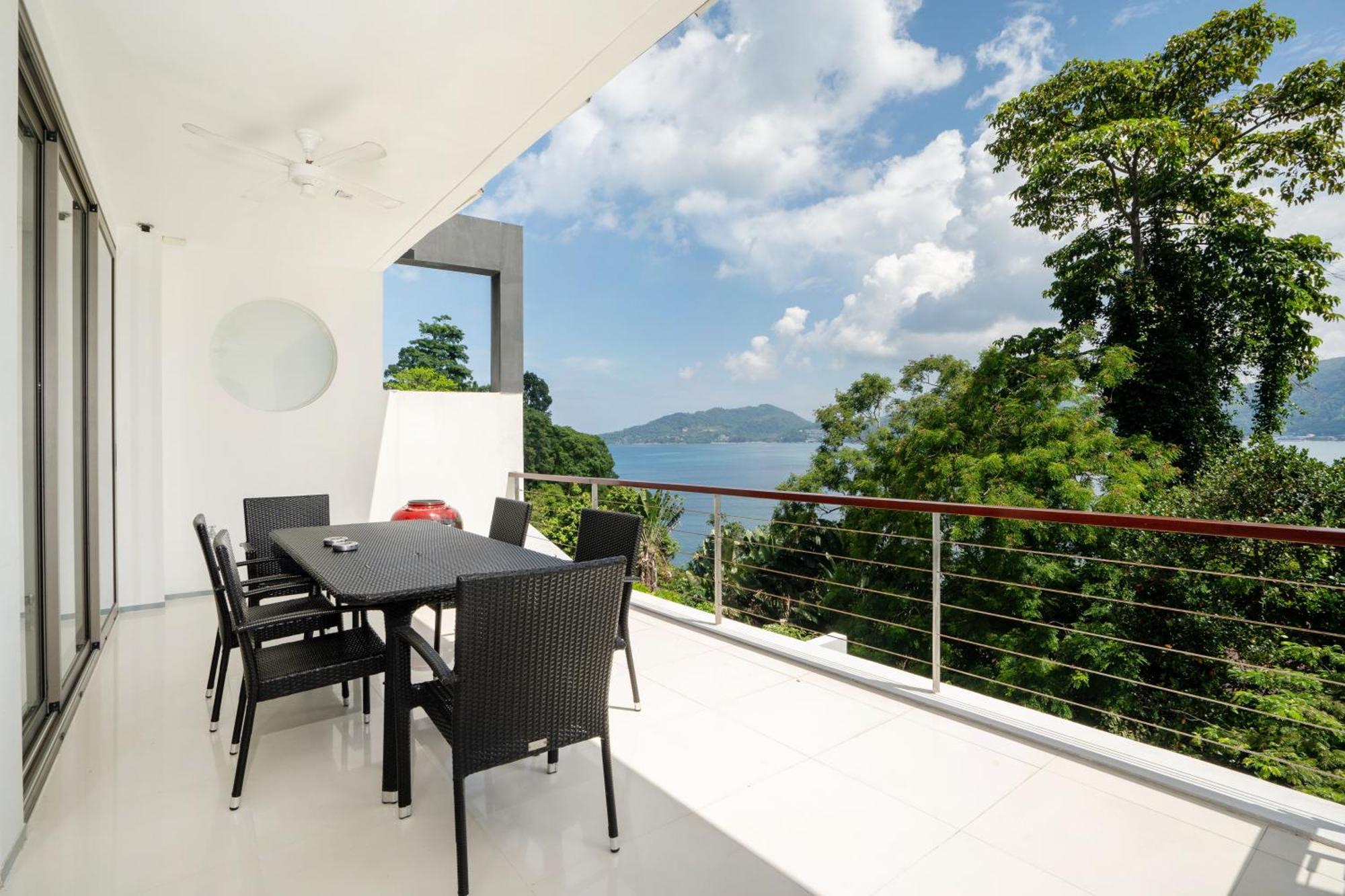 Holiday home Atika 7 Ocean View Pool