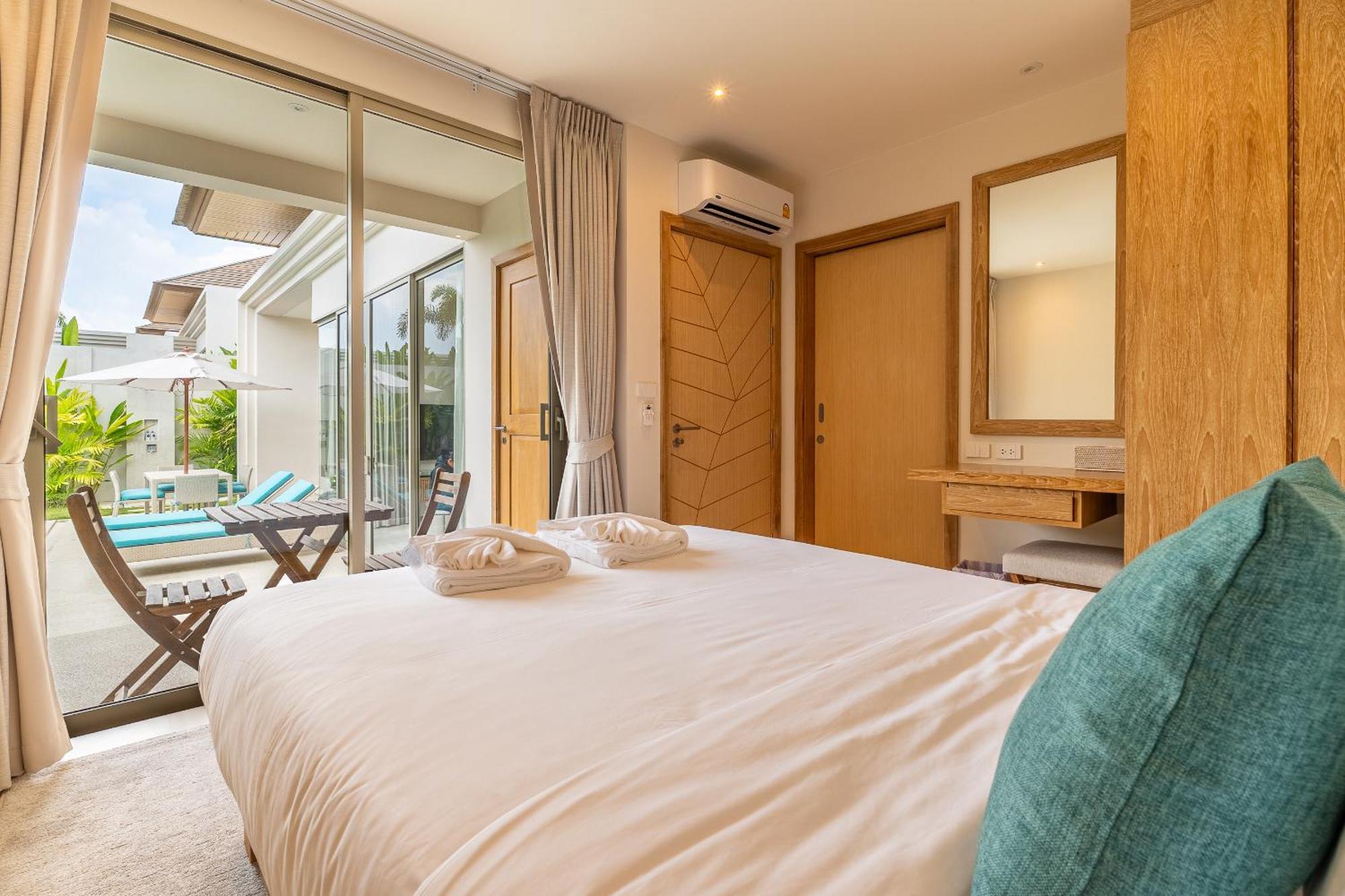 Villa Trichada Azure - New Cozy Villa, 15 Min To Phuket