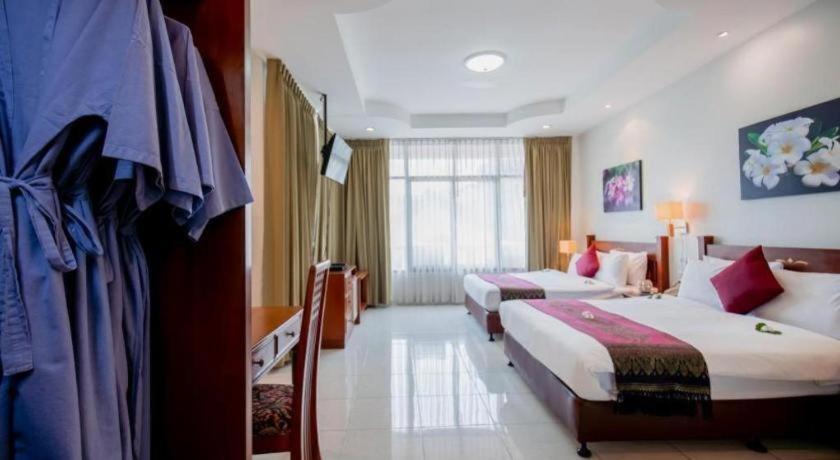 Hyton Leelavadee Hotel Patong