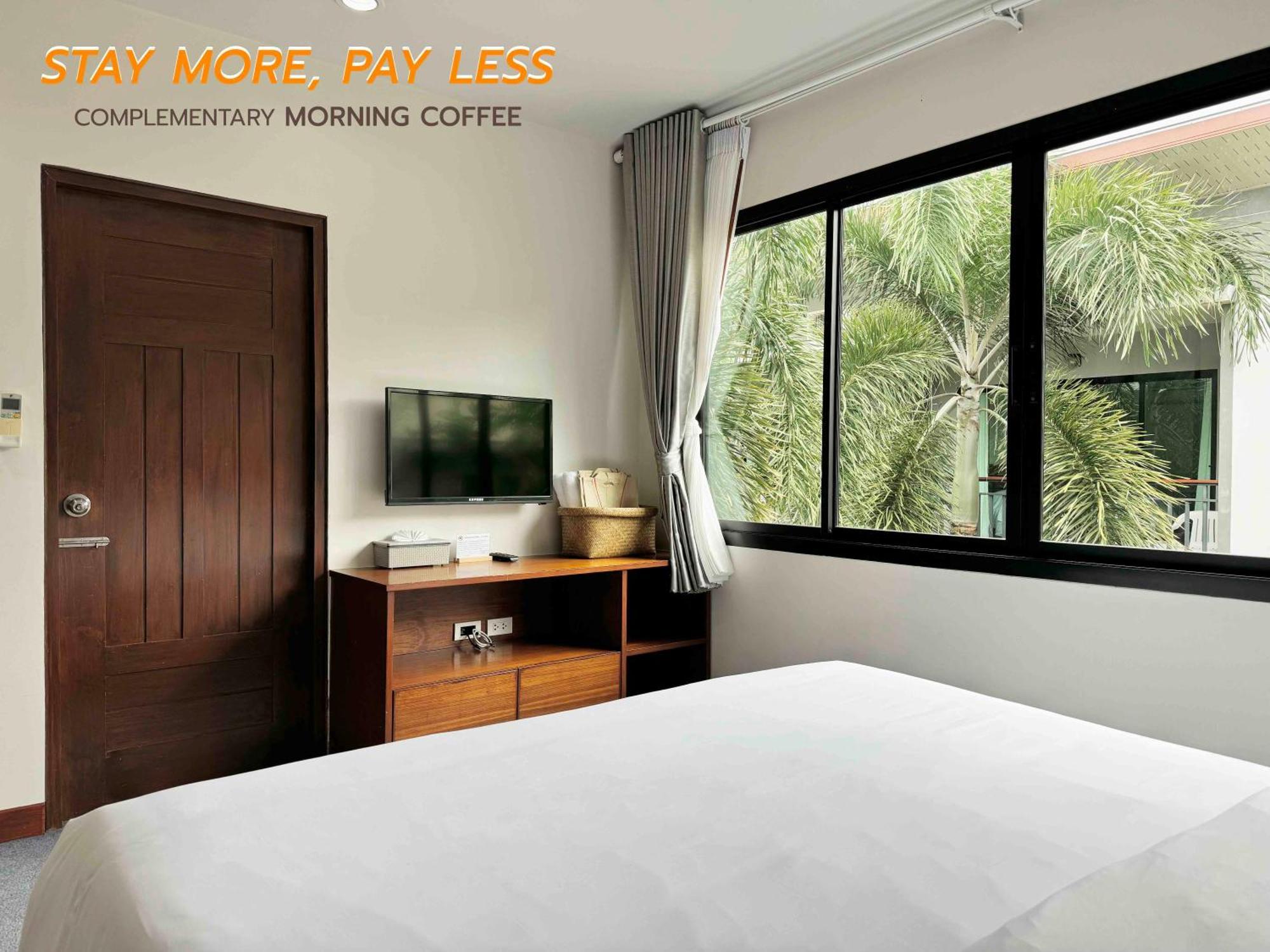 Xaya Pool Access - 3*