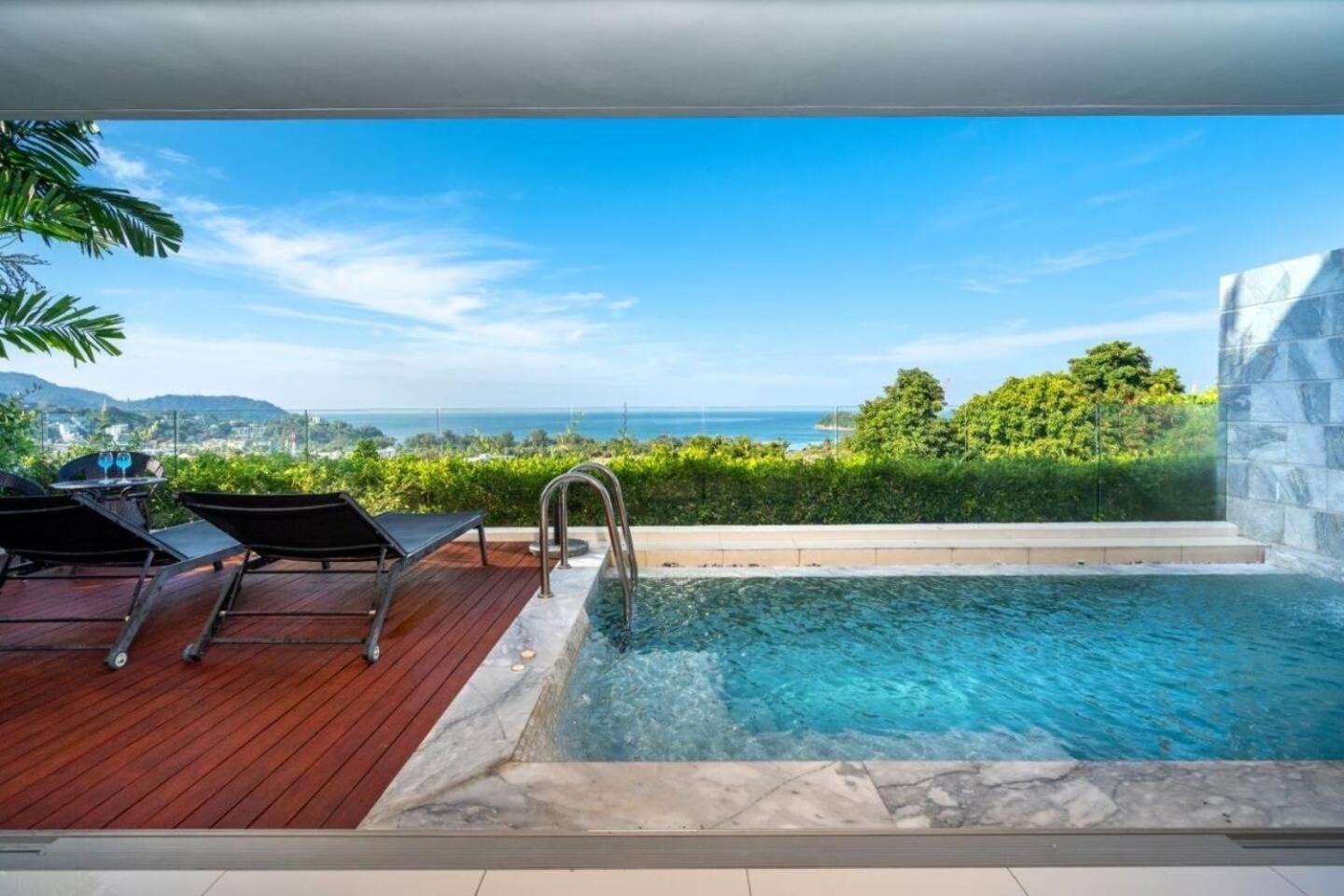The View Phuket F9 Aparthotel *