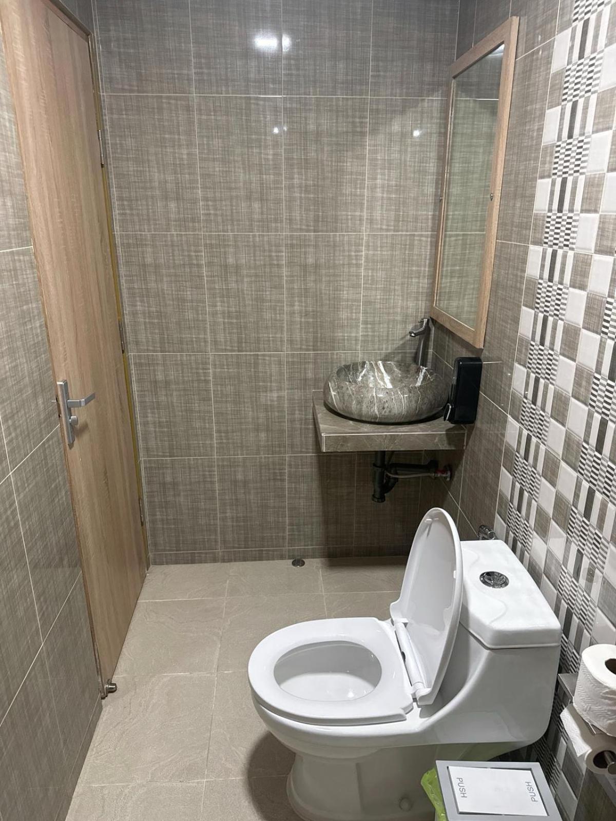 Sumaka Karon Hotel