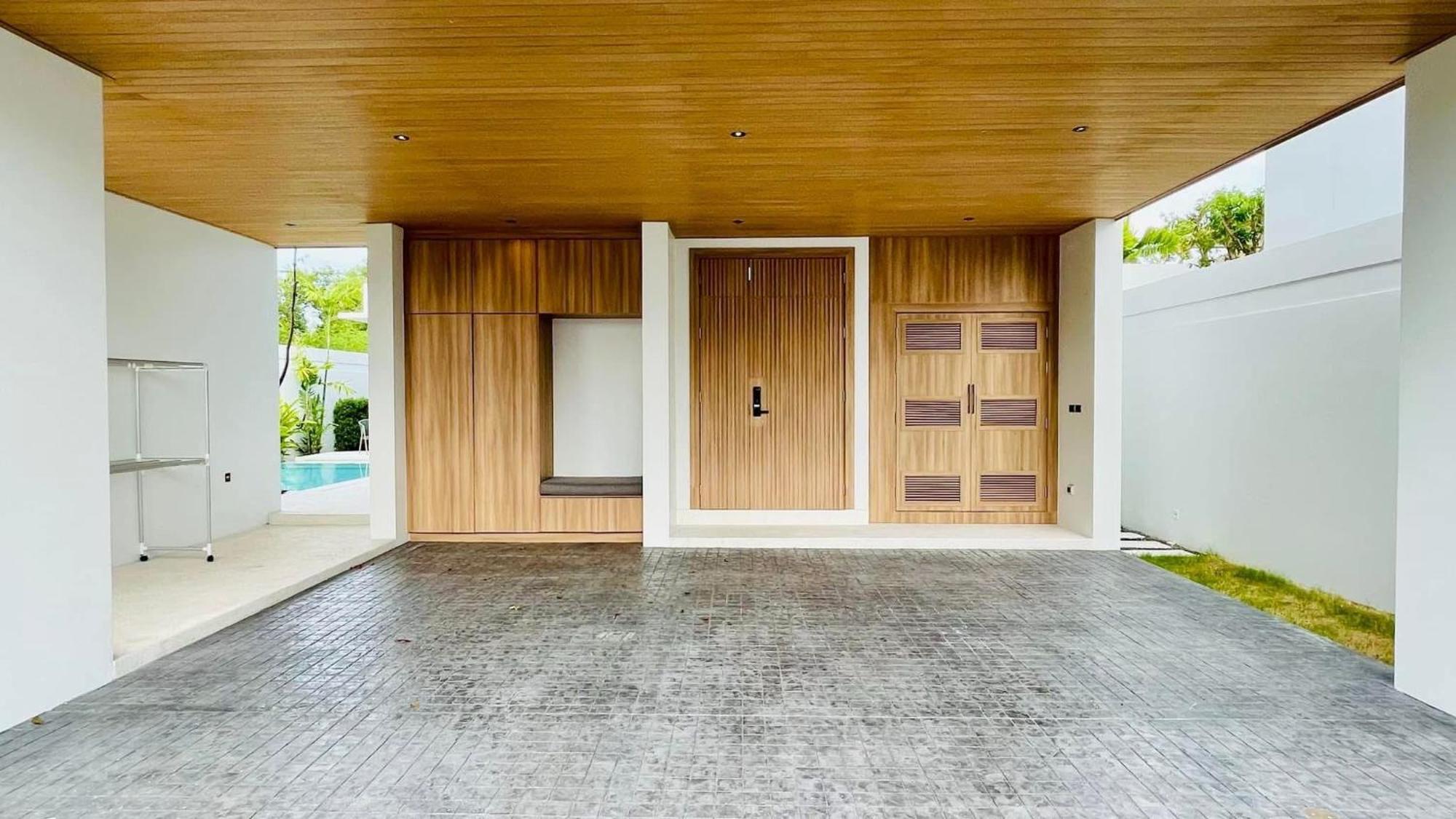 Azura - Serene 4br Escape With Private Pool And Concierge Villa Chalong